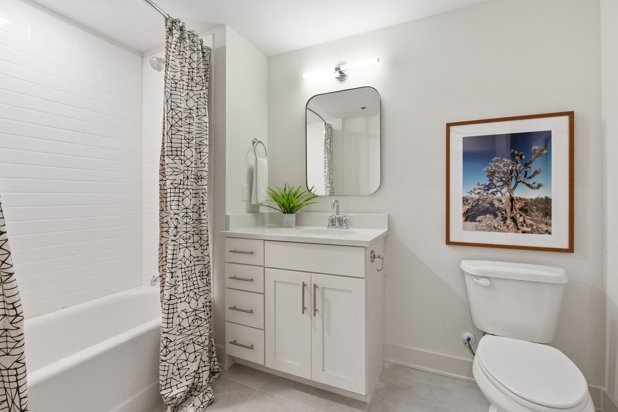 2140 Byrum Ave Unit: 216