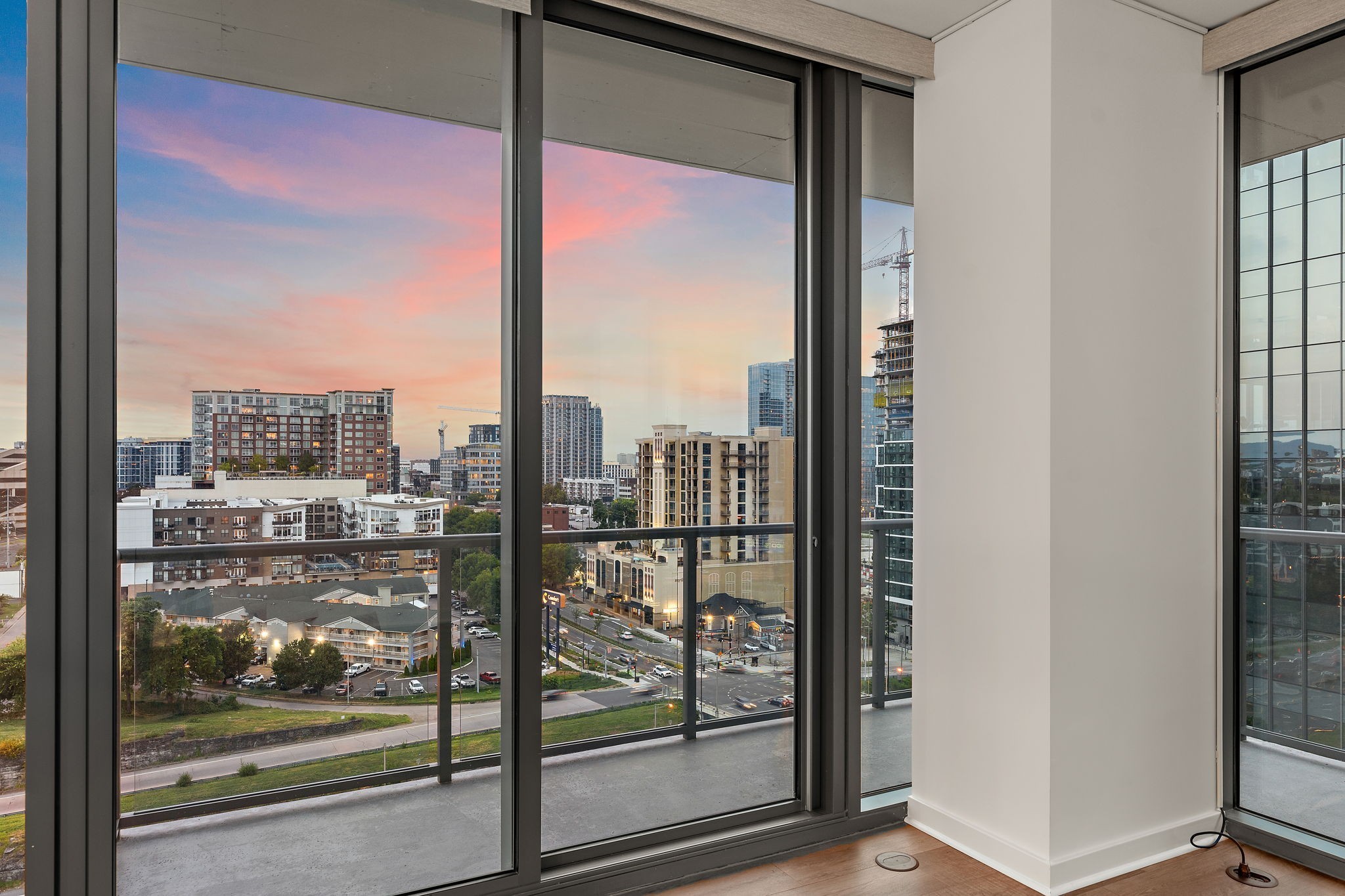 1212 Laurel St Unit: 1215
