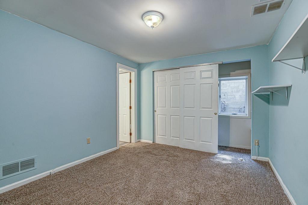 200 W Sycamore Street