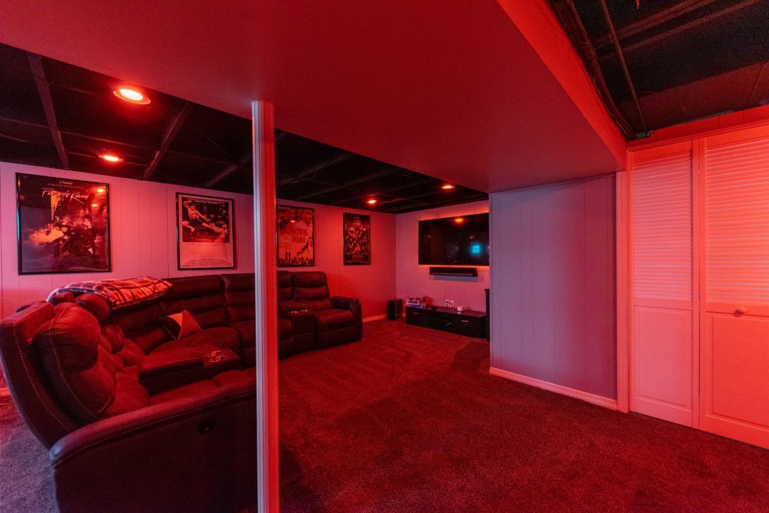 263 Clareknoll Court