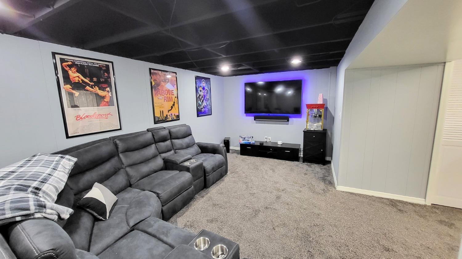 263 Clareknoll Court