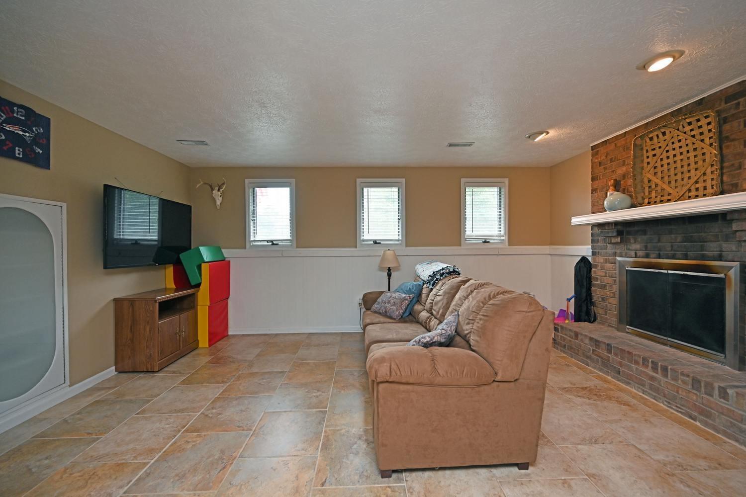 251 Greenwell Avenue