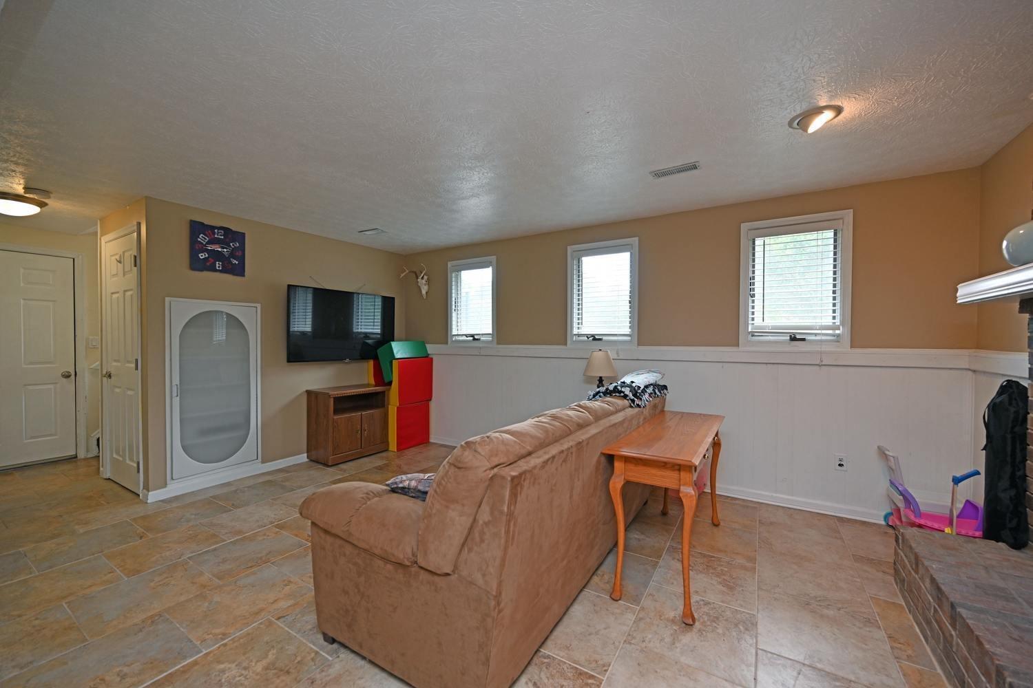 251 Greenwell Avenue