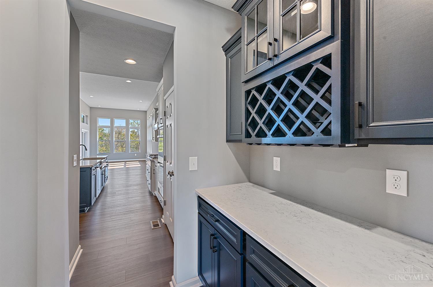 4975 Shadow Hawk Drive 41