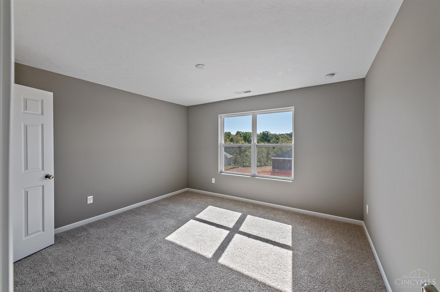 4975 Shadow Hawk Drive 41