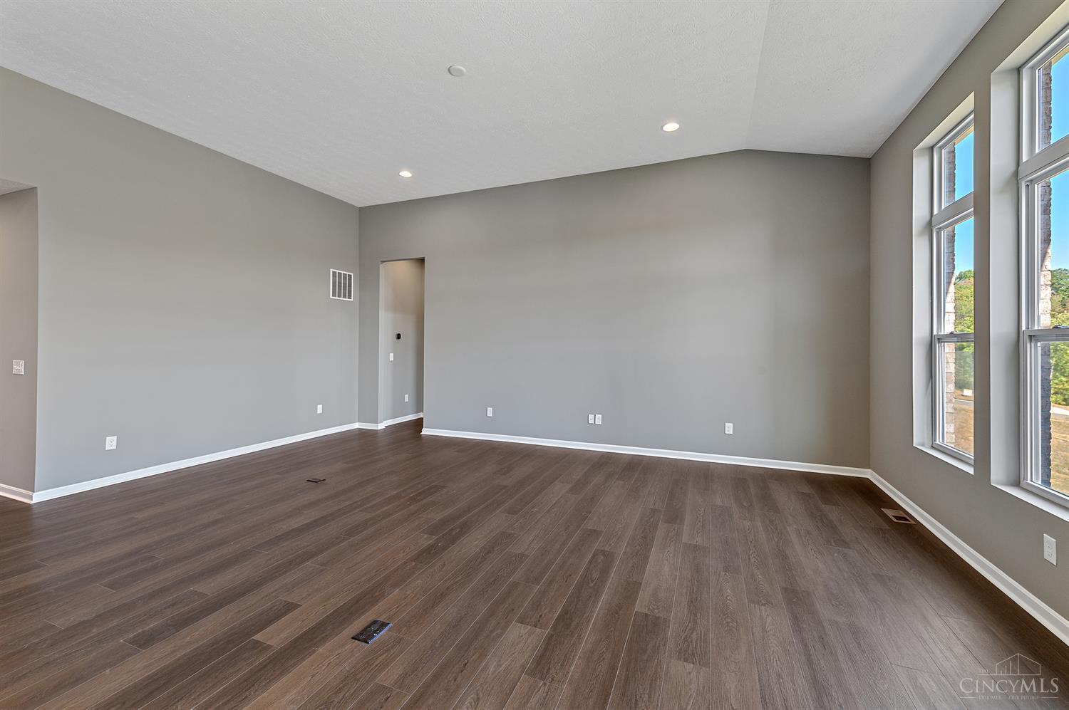4975 Shadow Hawk Drive 41