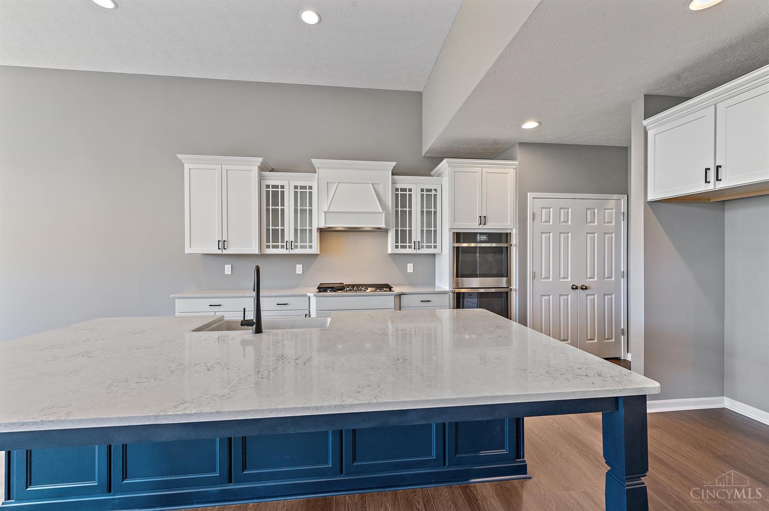 4975 Shadow Hawk Drive 41