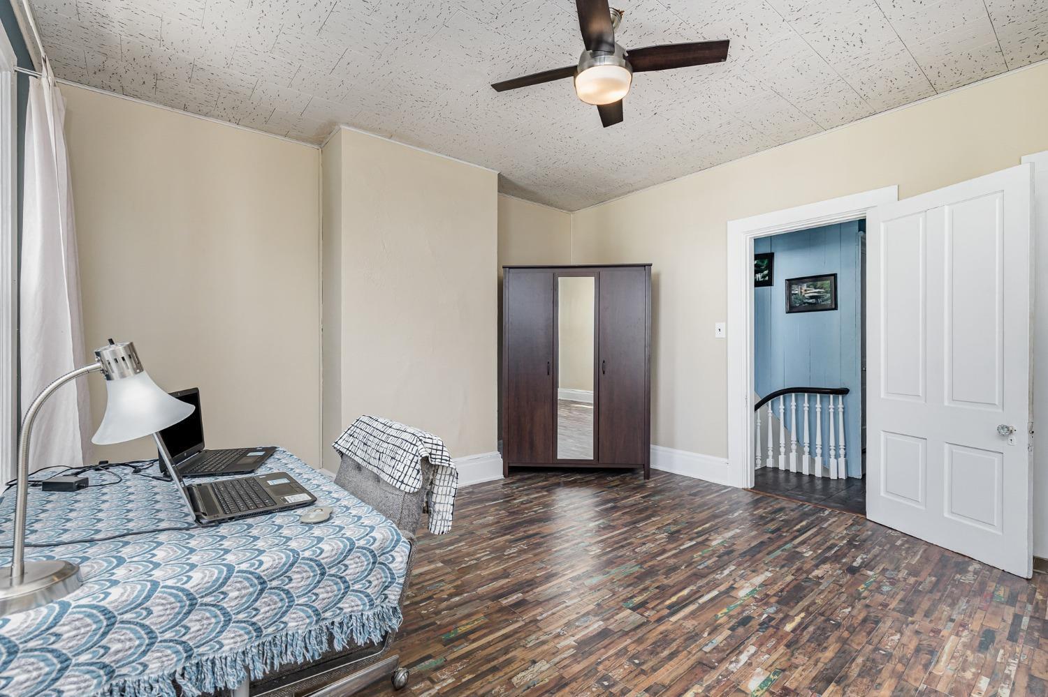 4148 Langland Street