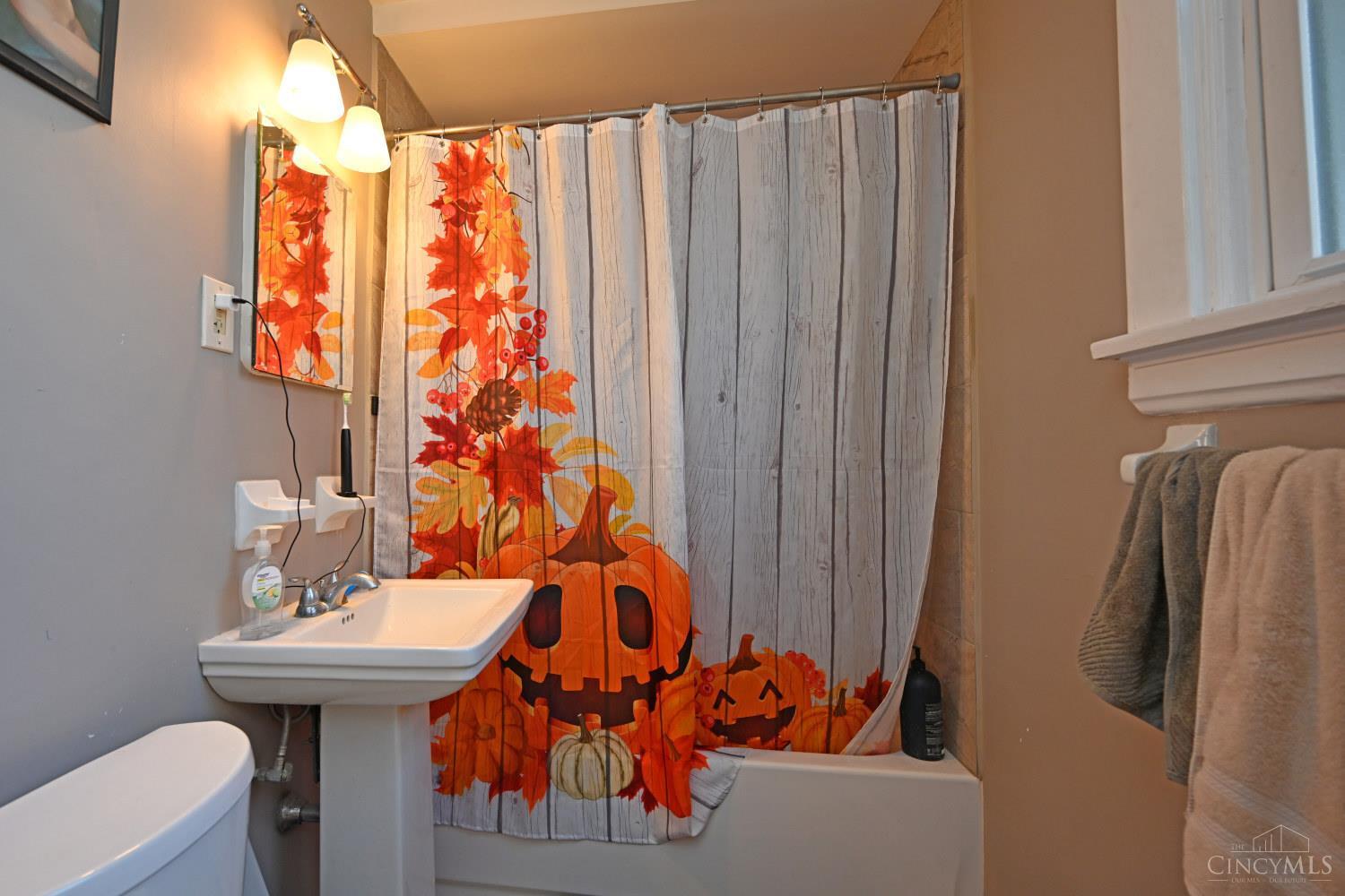 3531 St Martins Place