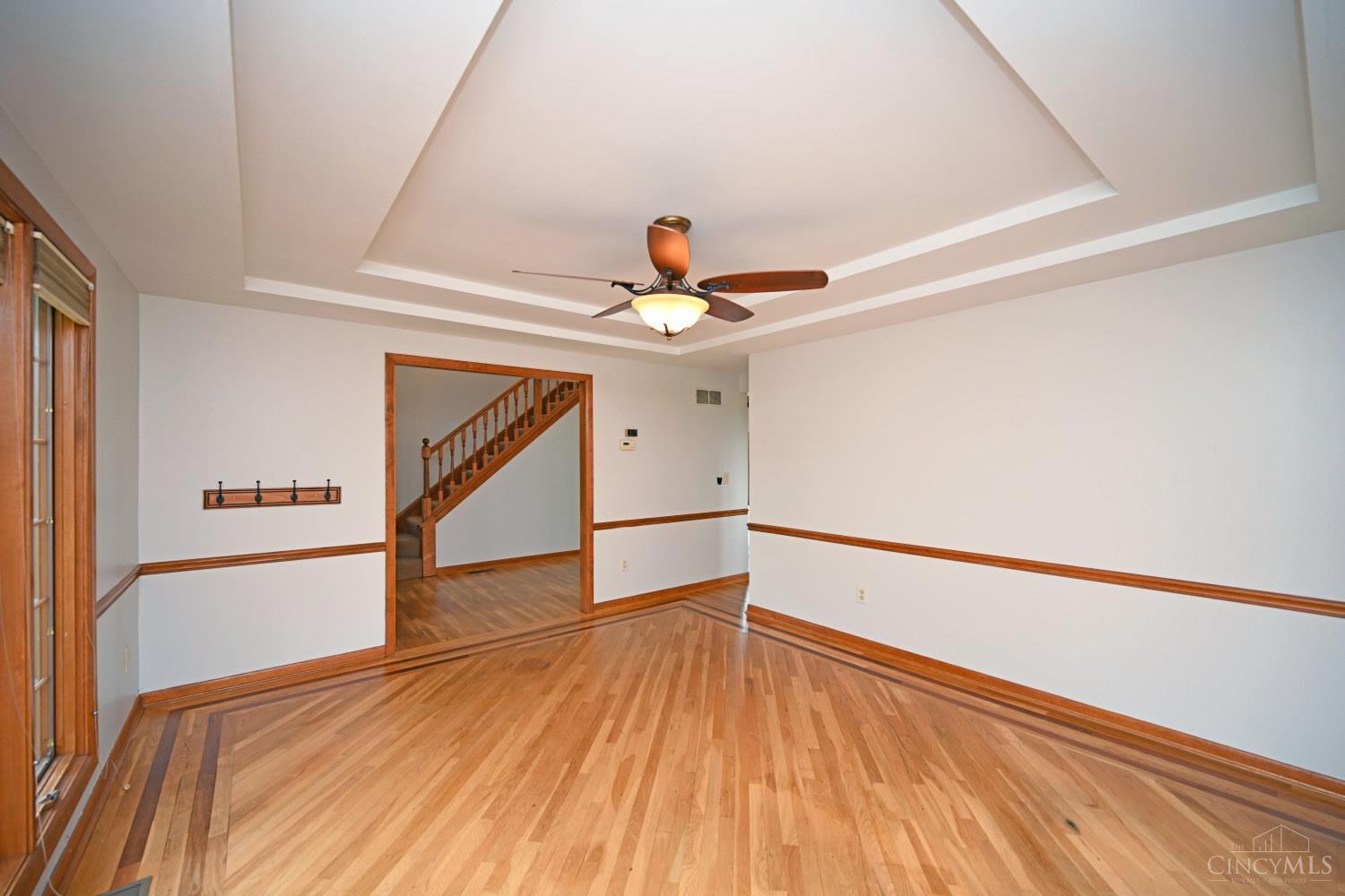 5941 Bridgeview Court