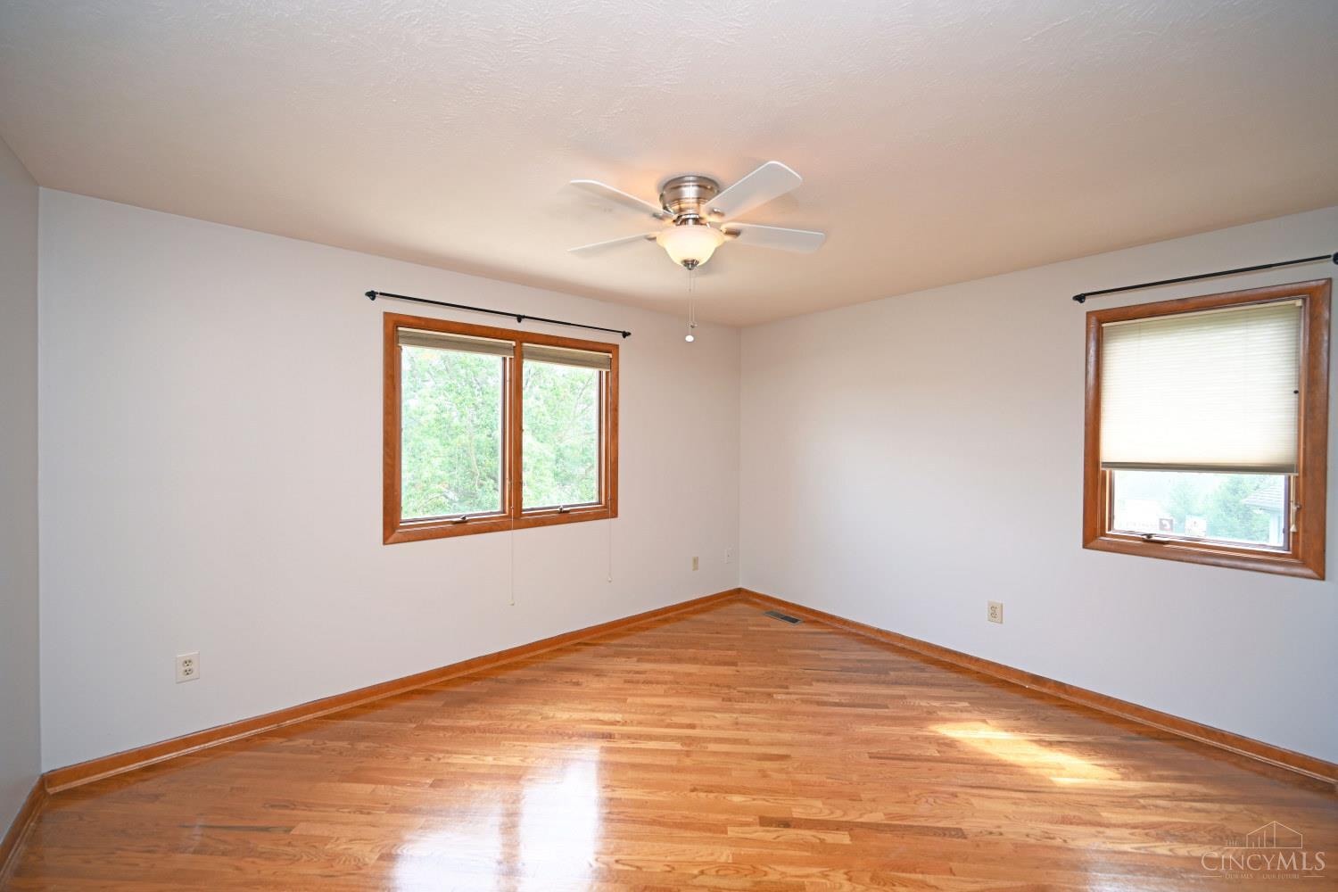 5941 Bridgeview Court