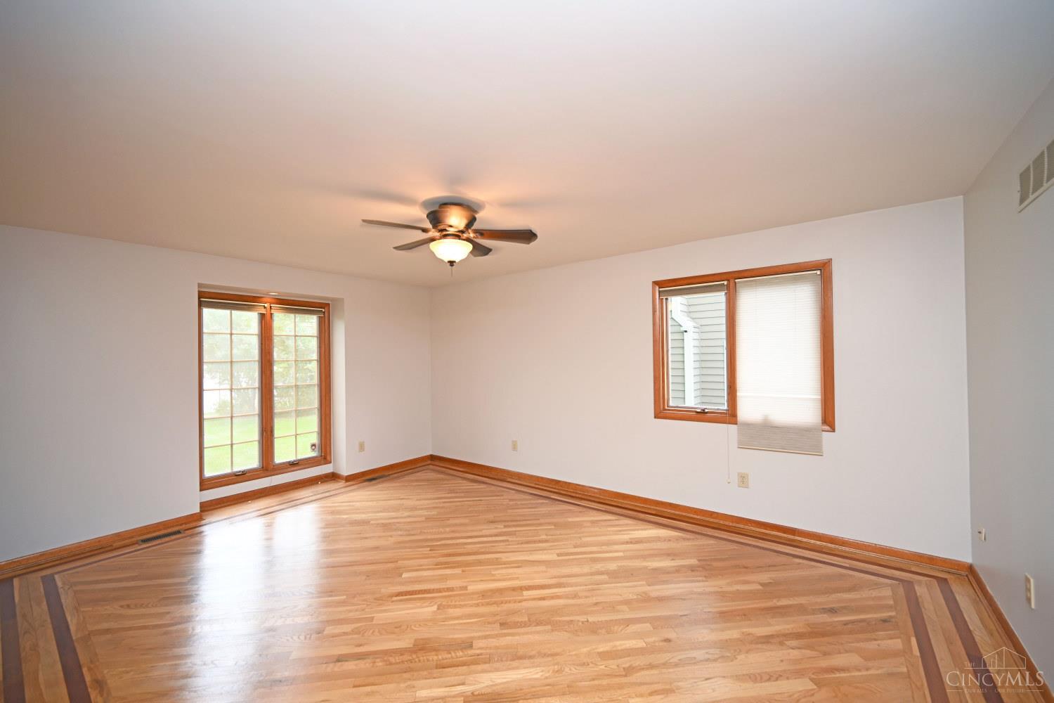 5941 Bridgeview Court