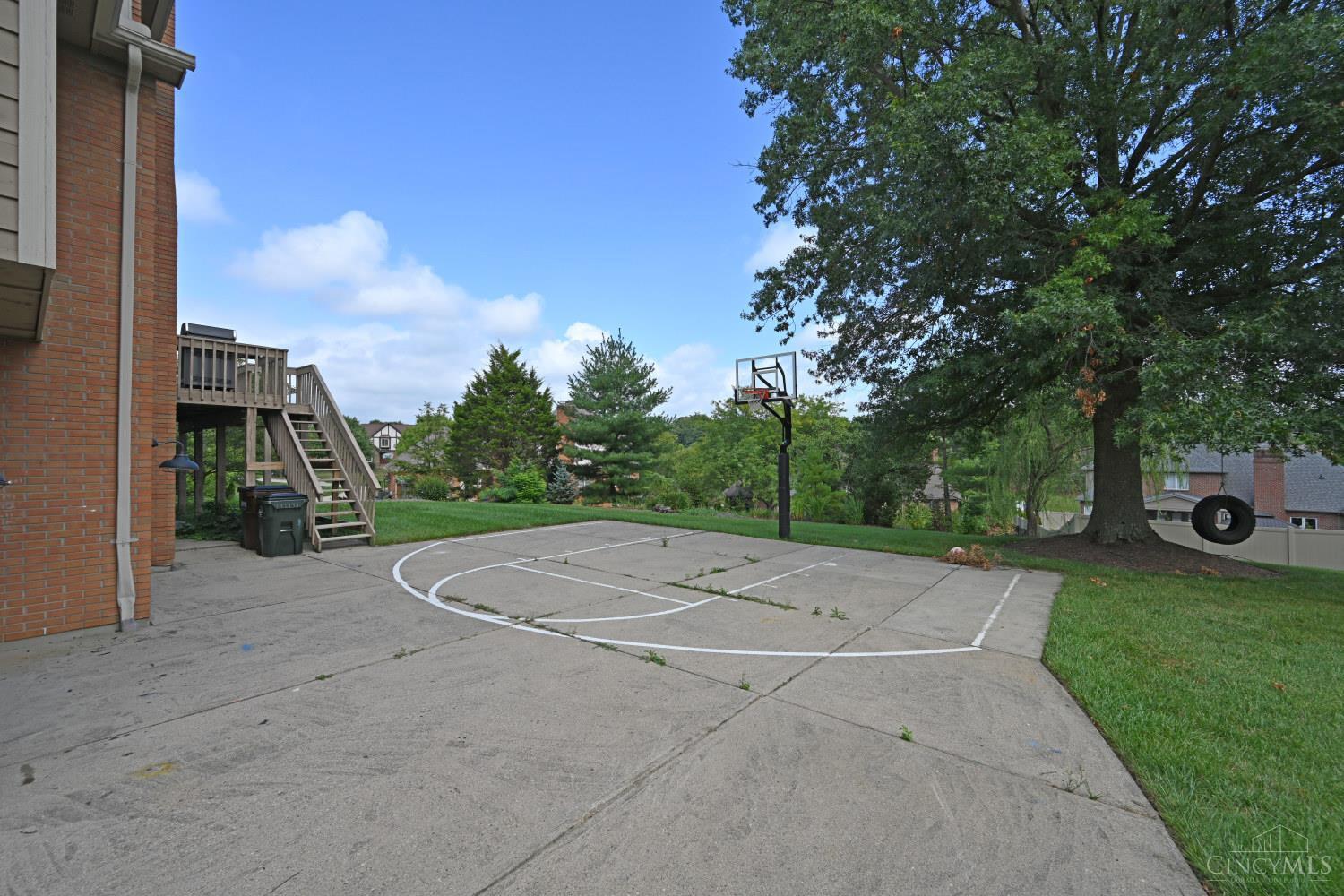 5941 Bridgeview Court