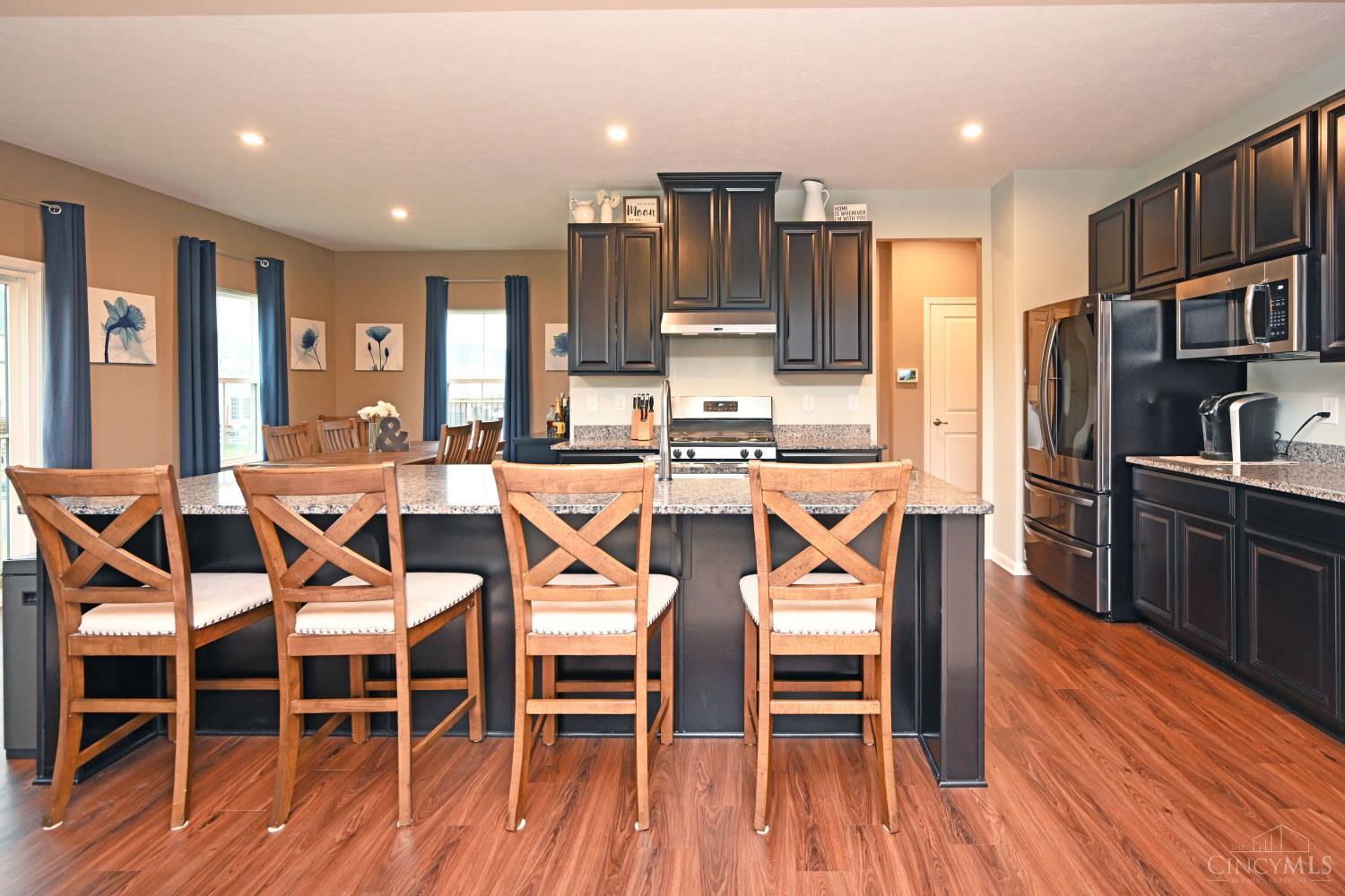 1231 Springfield Drive