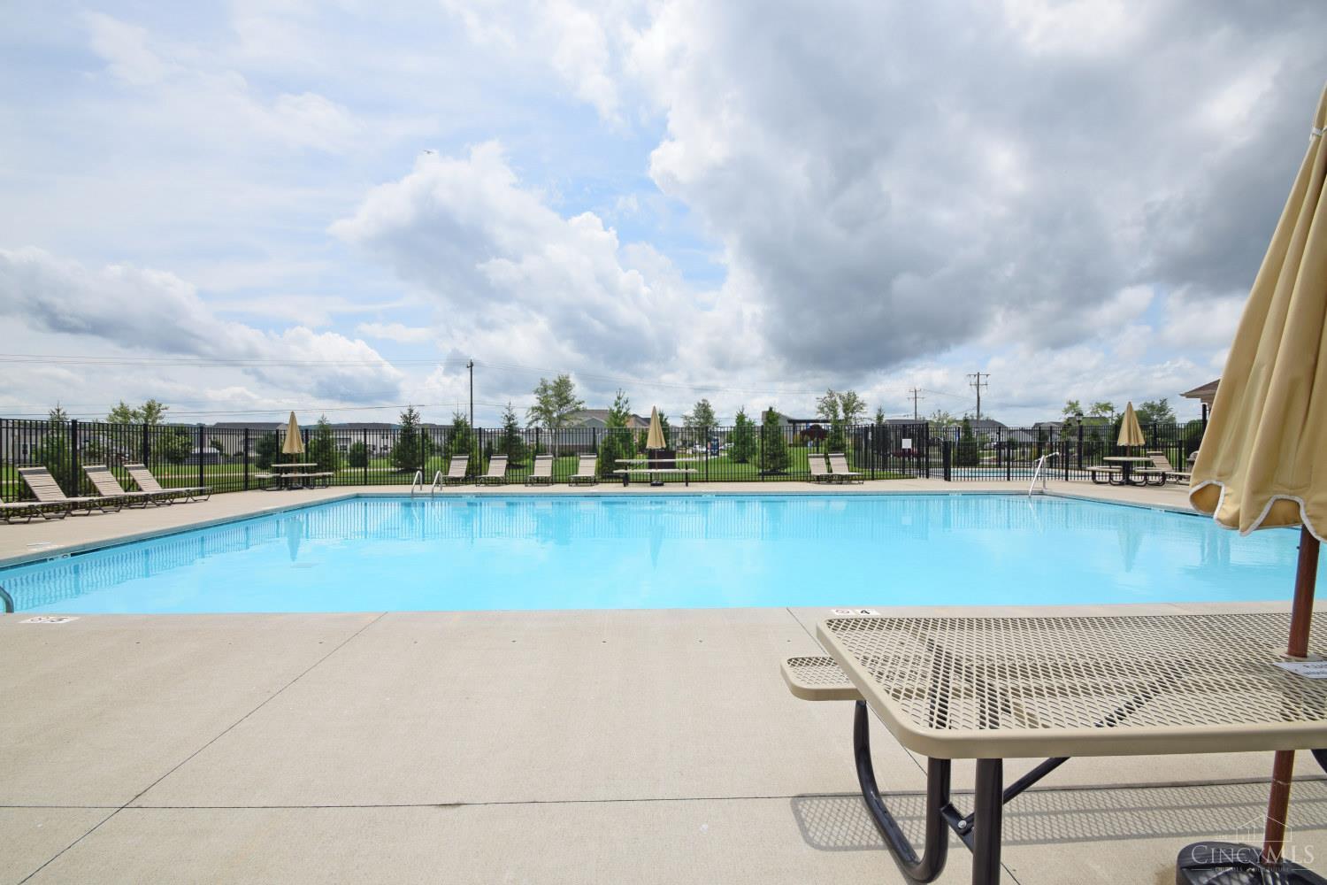 1231 Springfield Drive