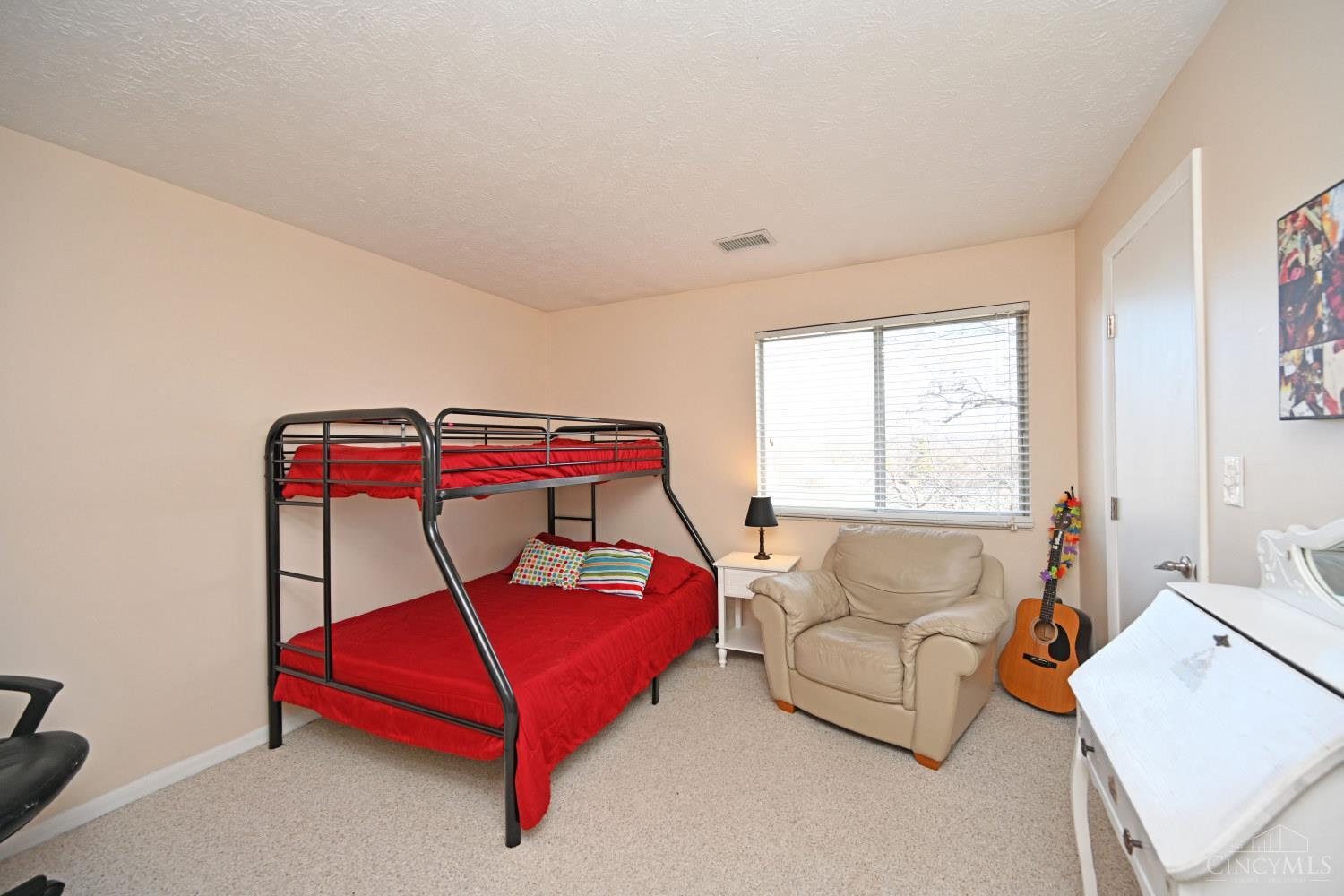 8839 Eagleview Drive 9