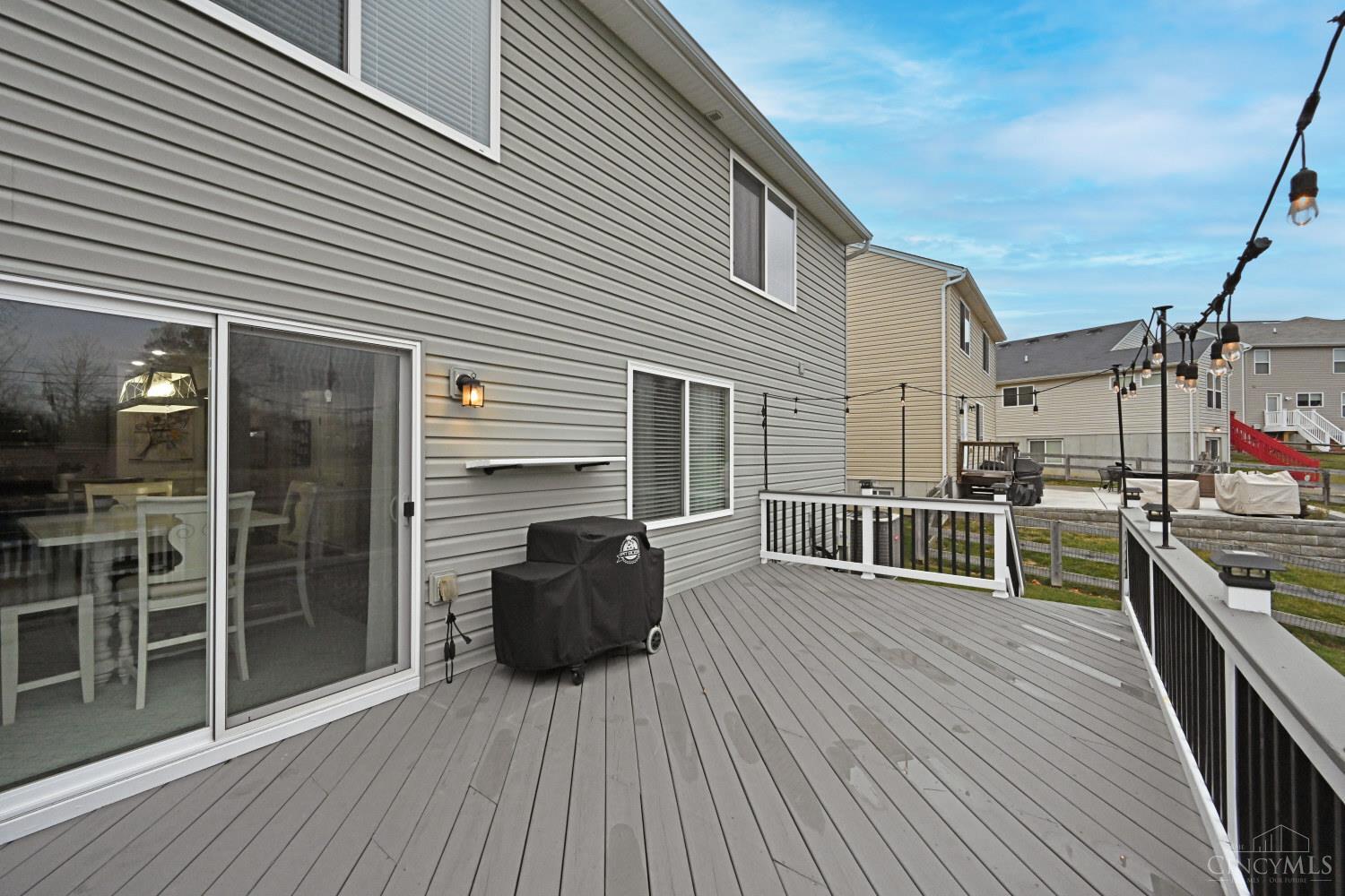 8845 Bluejay View Drive