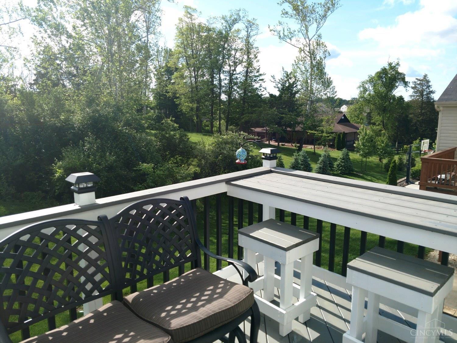 8845 Bluejay View Drive