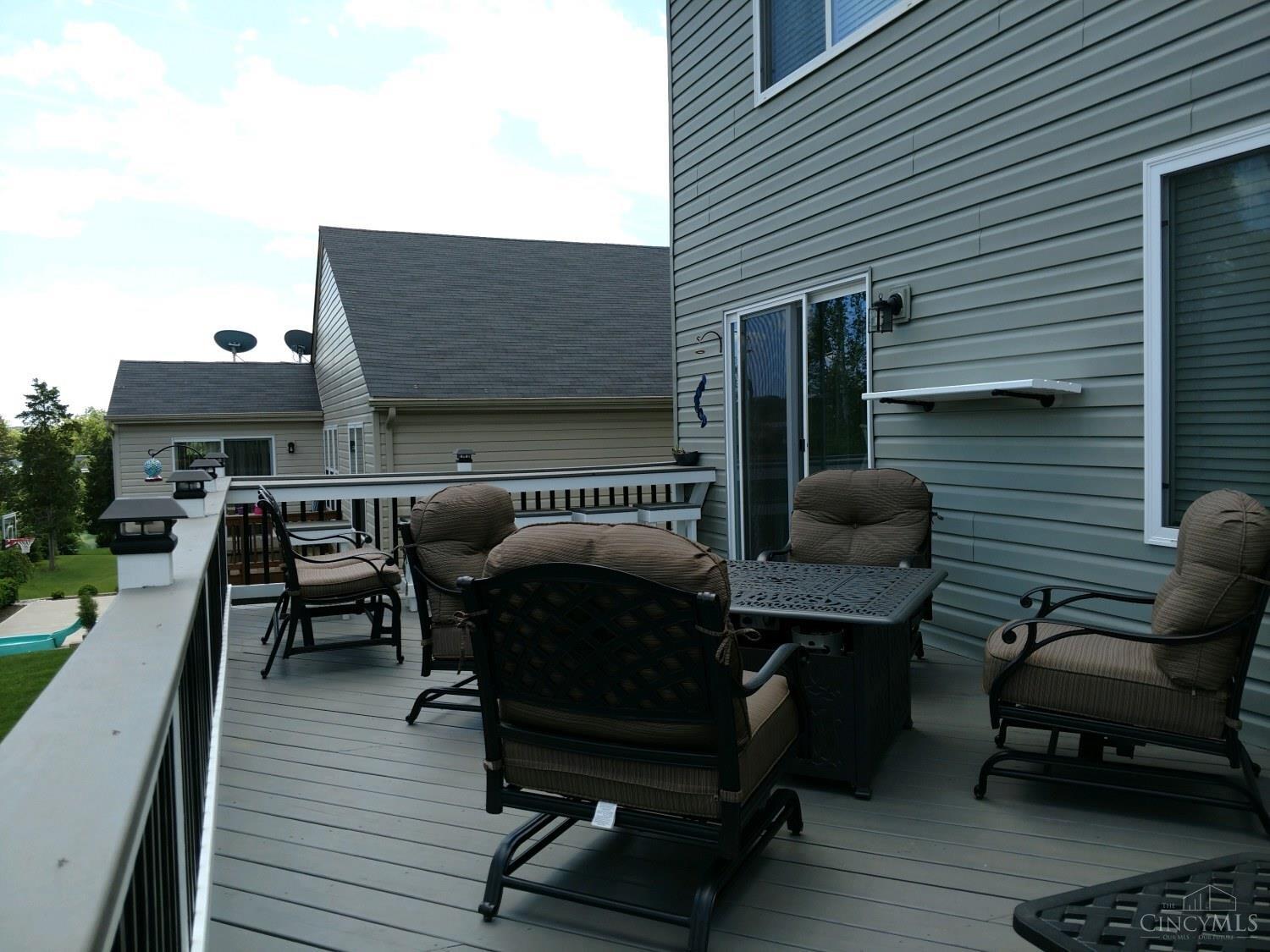 8845 Bluejay View Drive