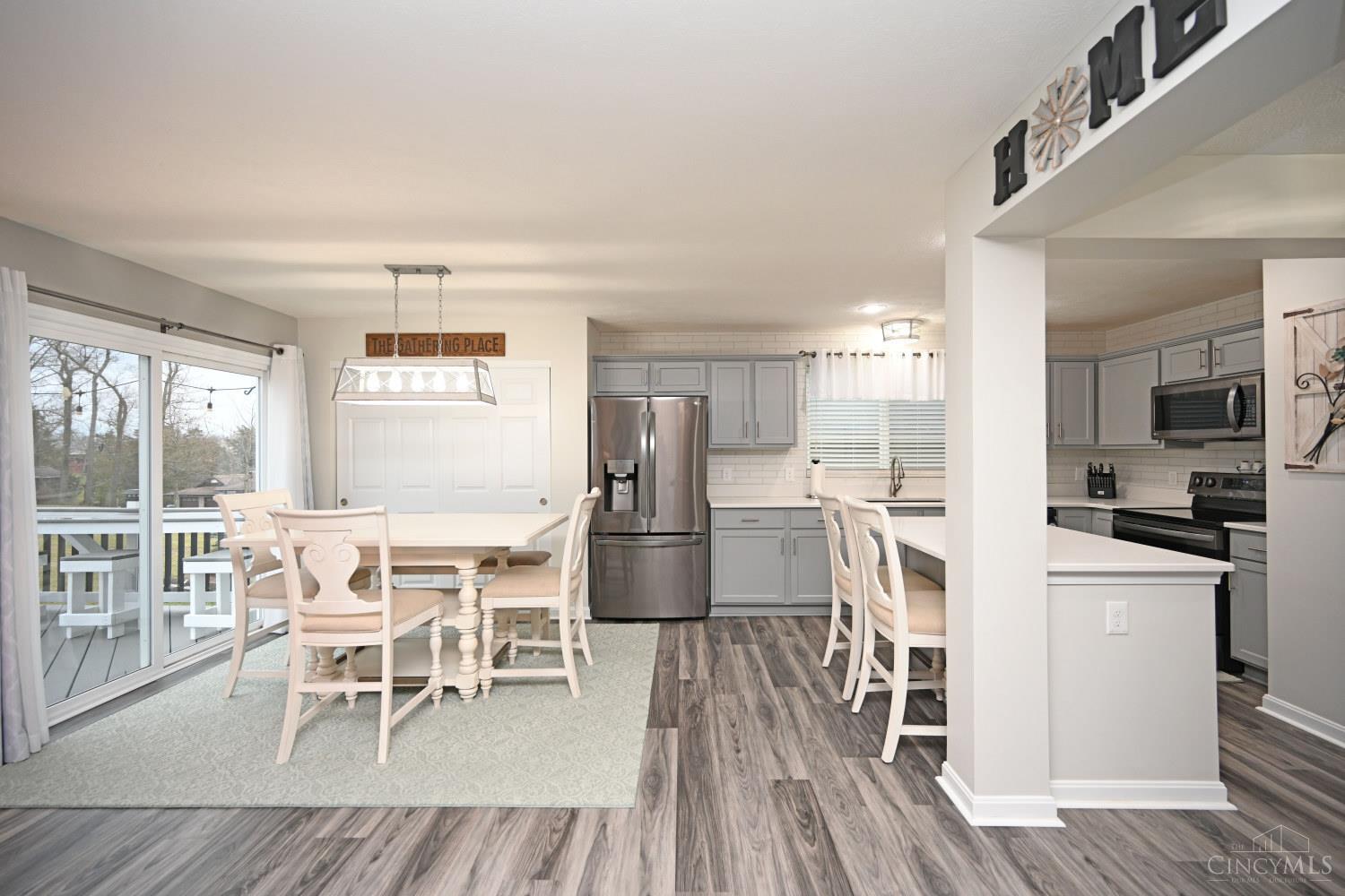 8845 Bluejay View Drive