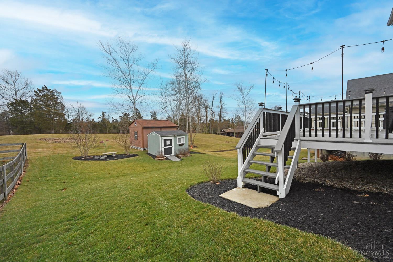 8845 Bluejay View Drive