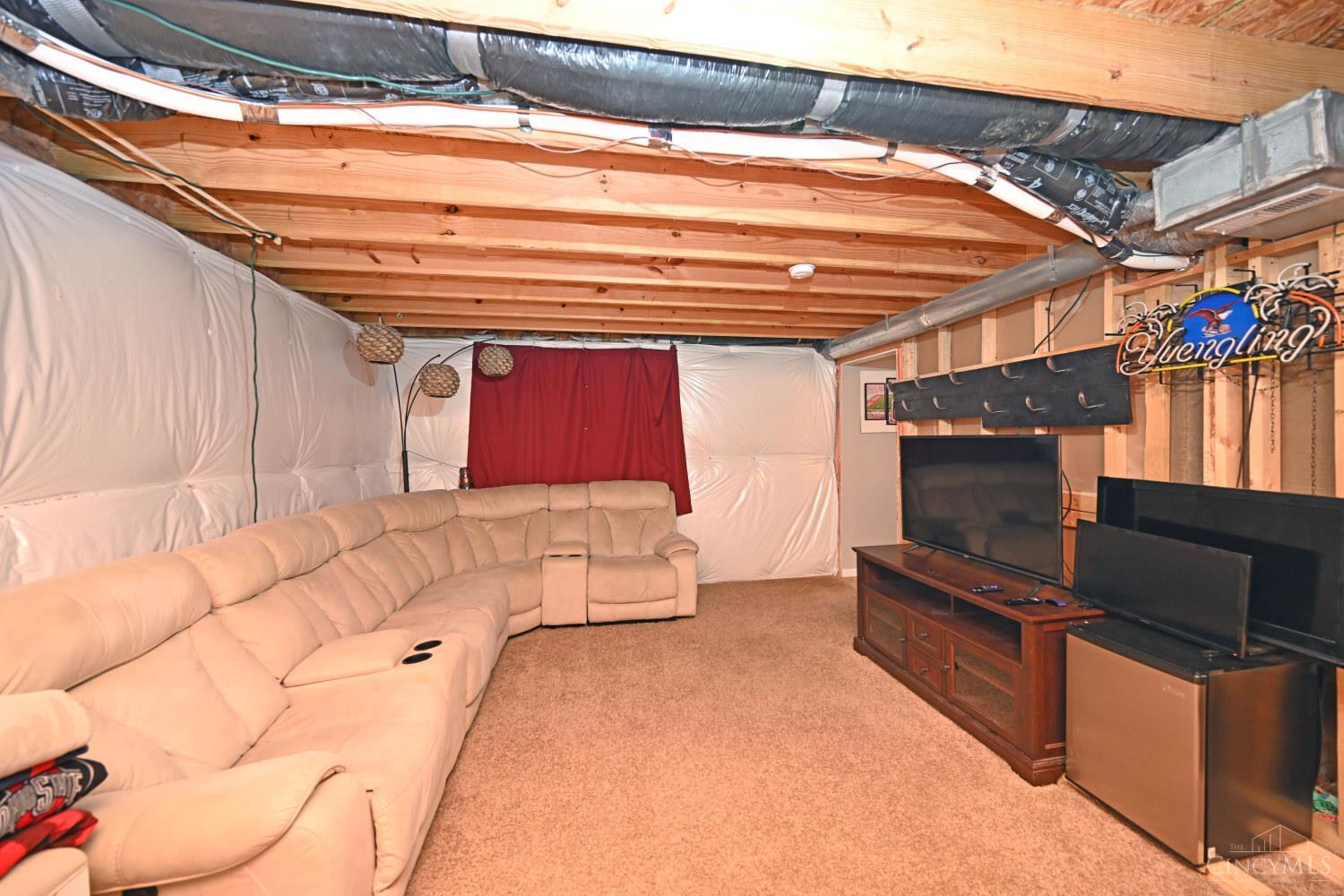 8845 Bluejay View Drive