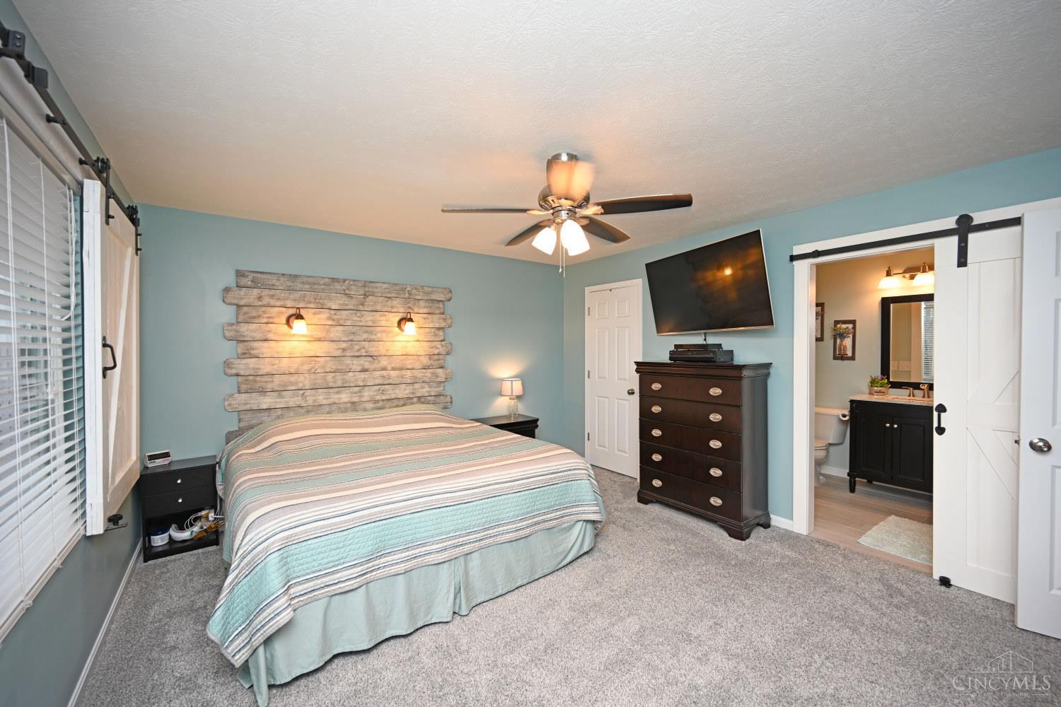 8845 Bluejay View Drive