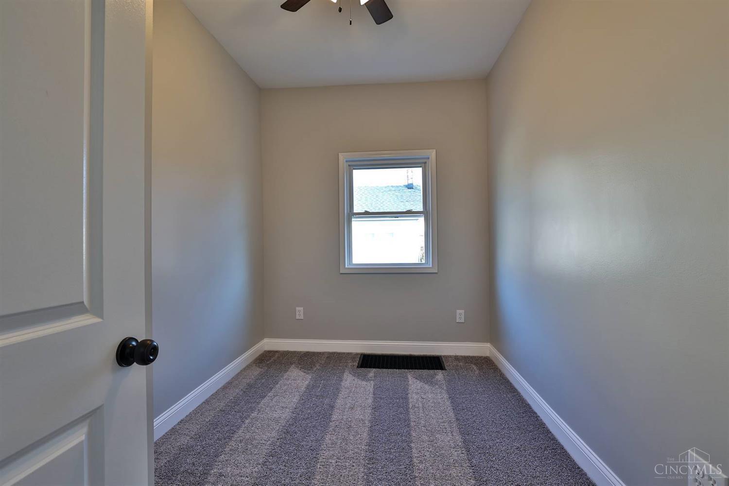 212 S Sycamore Street