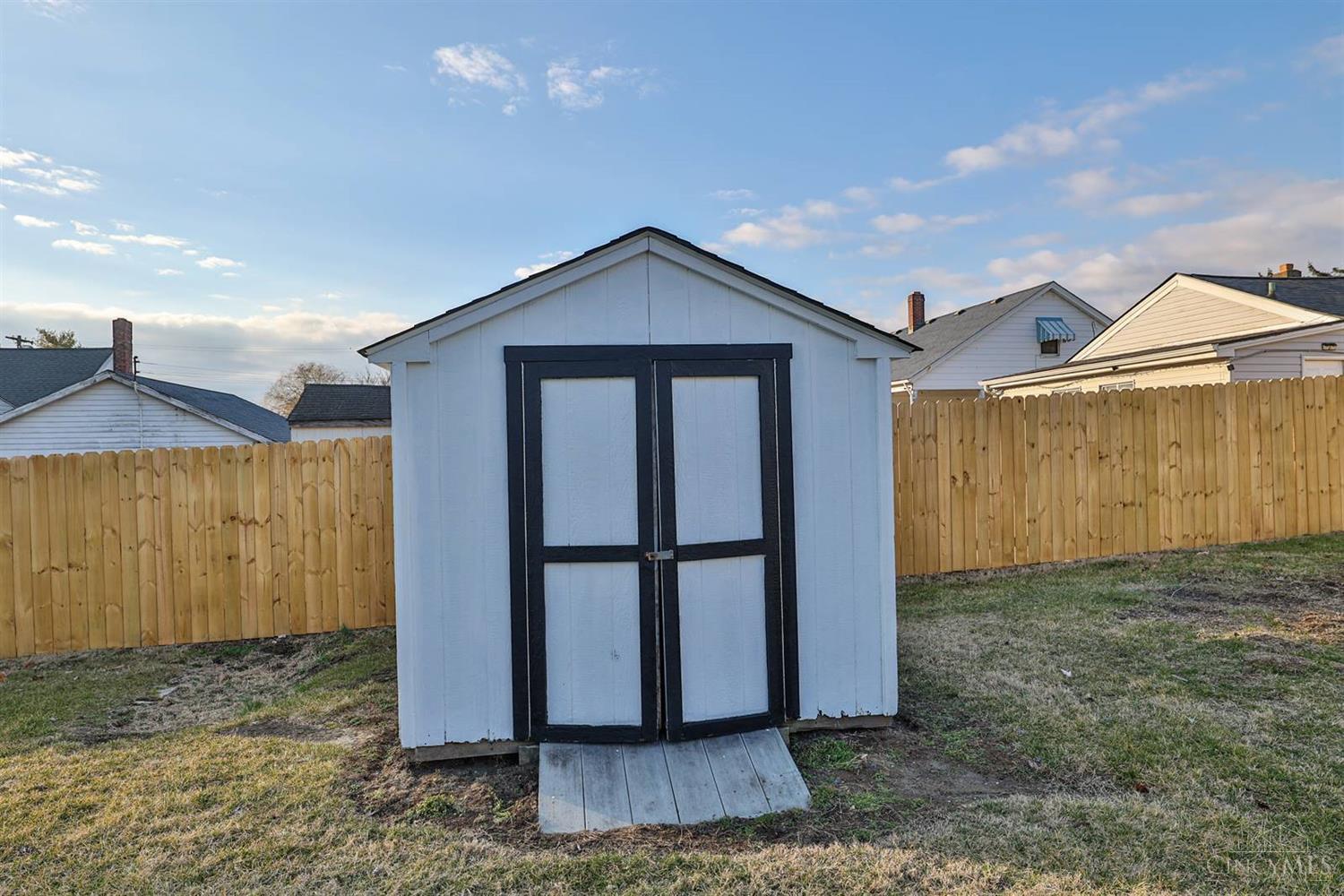 212 S Sycamore Street