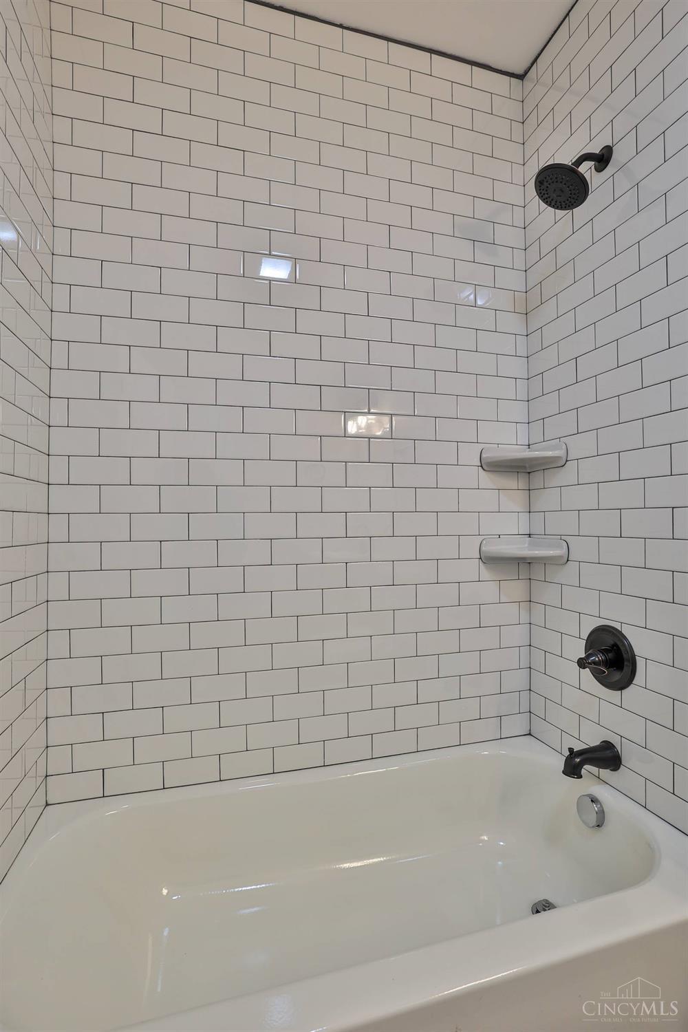 212 S Sycamore Street