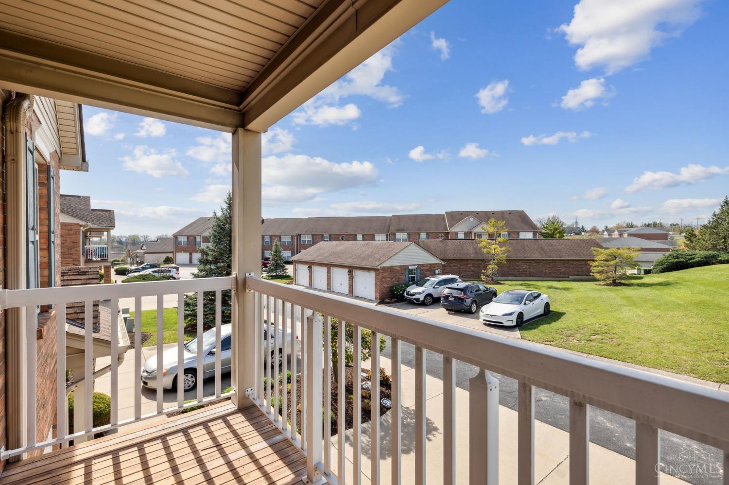 3300 Emerald Lakes Drive 3