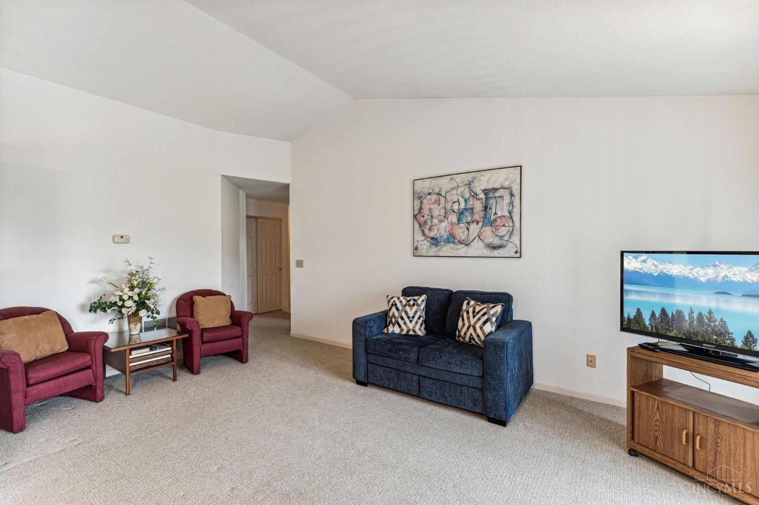 3300 Emerald Lakes Drive 3