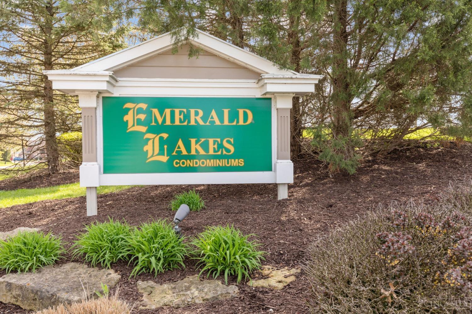 3300 Emerald Lakes Drive 3