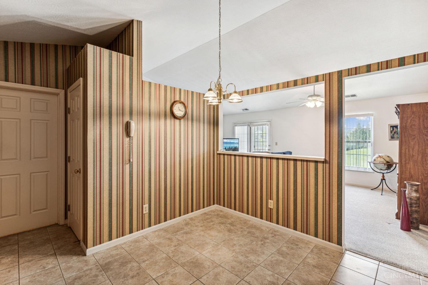 3300 Emerald Lakes Drive 3