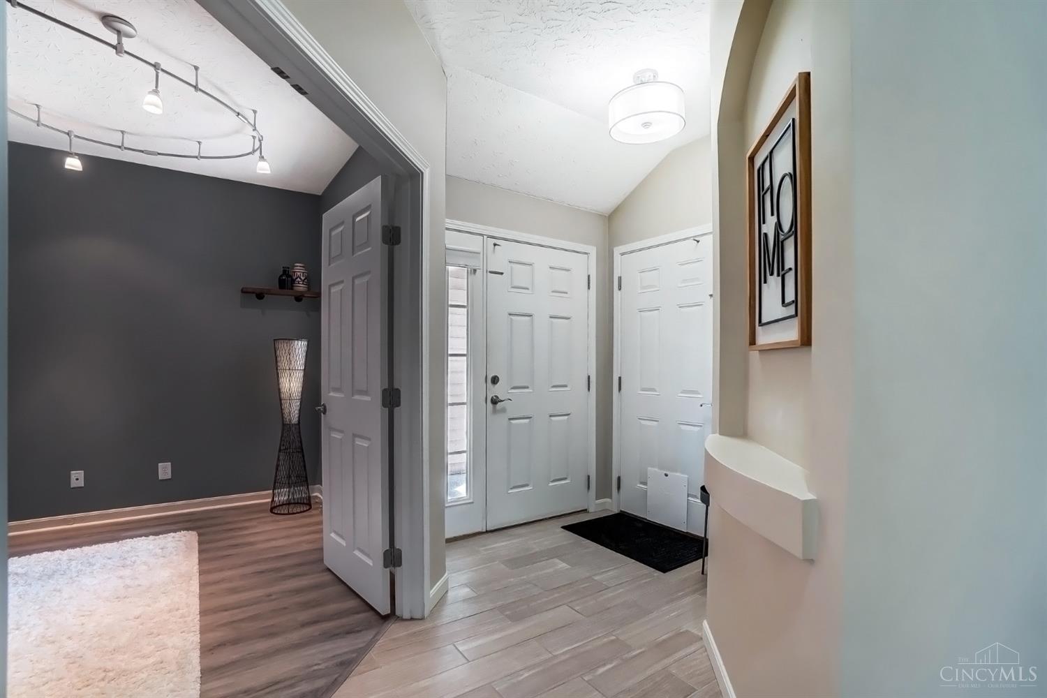 4542 English Oak Court