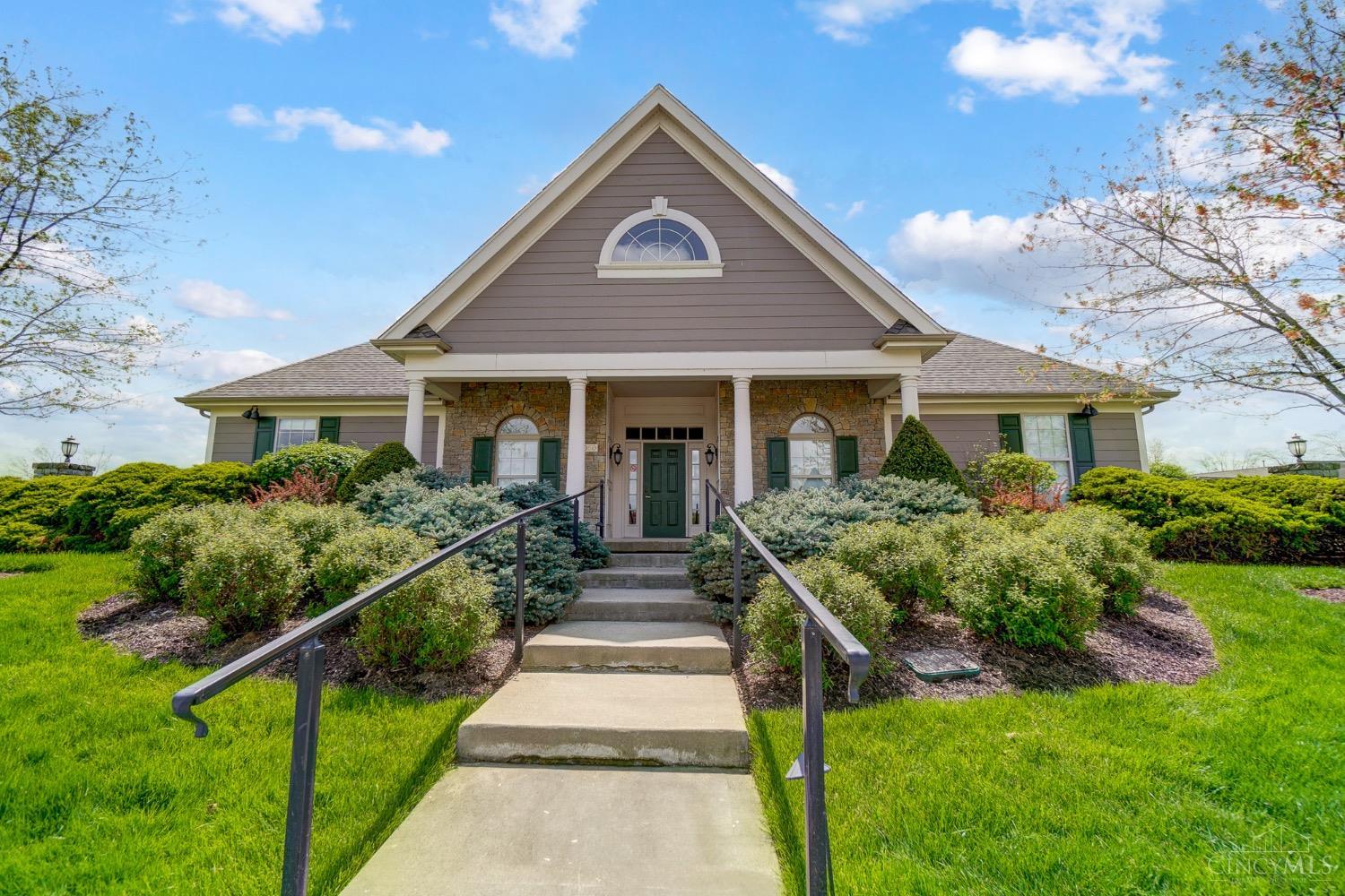 4542 English Oak Court