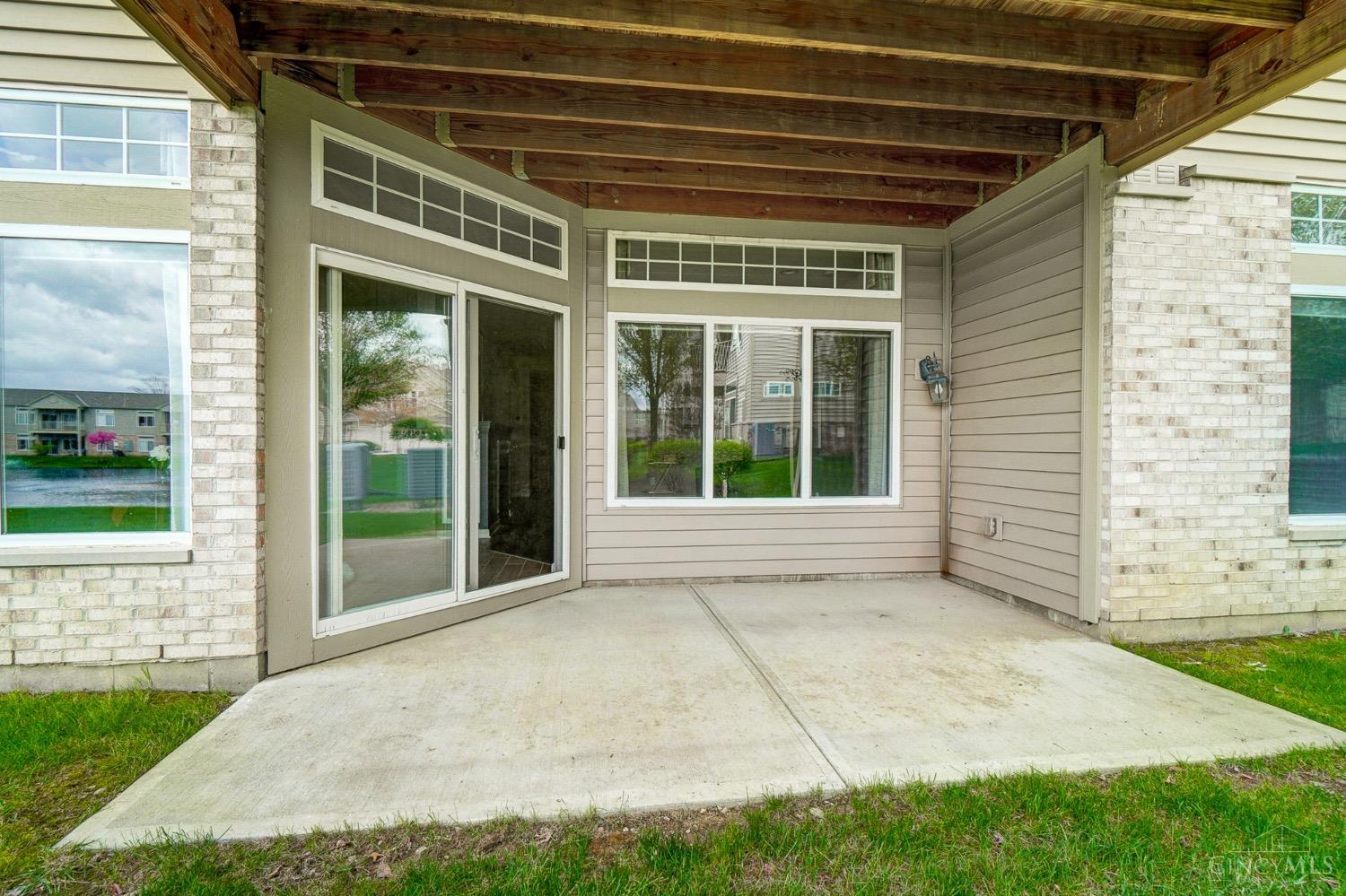 4542 English Oak Court