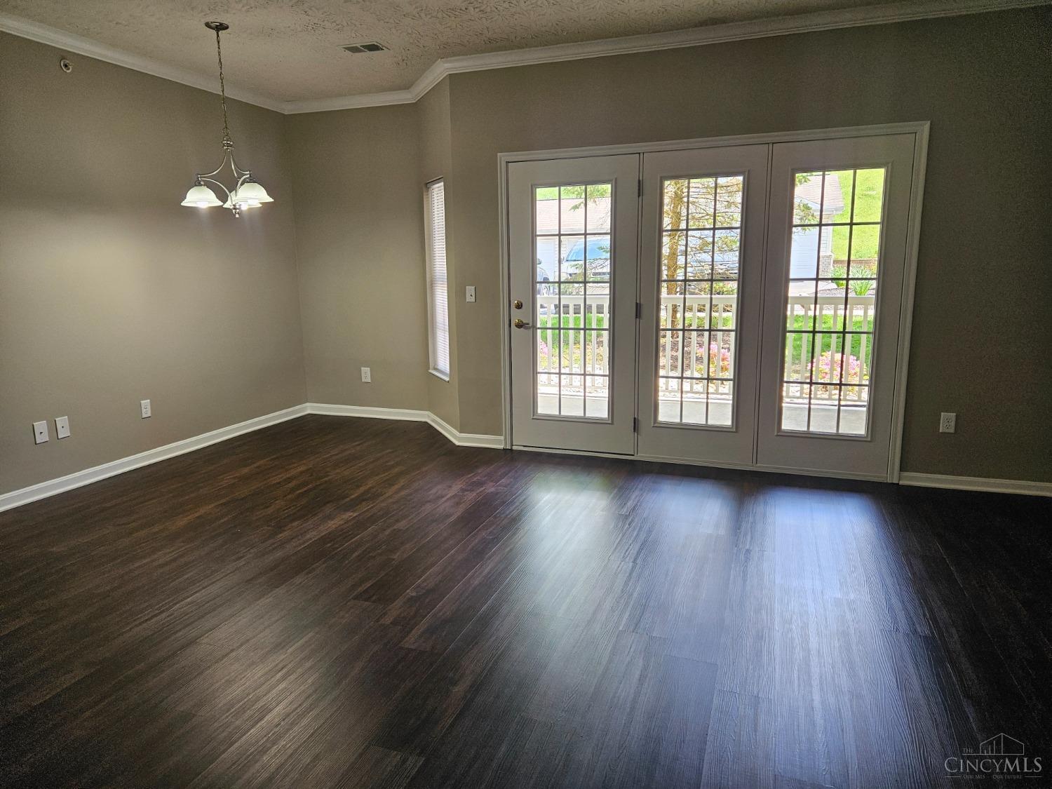 5449 Michelles Oak Court A