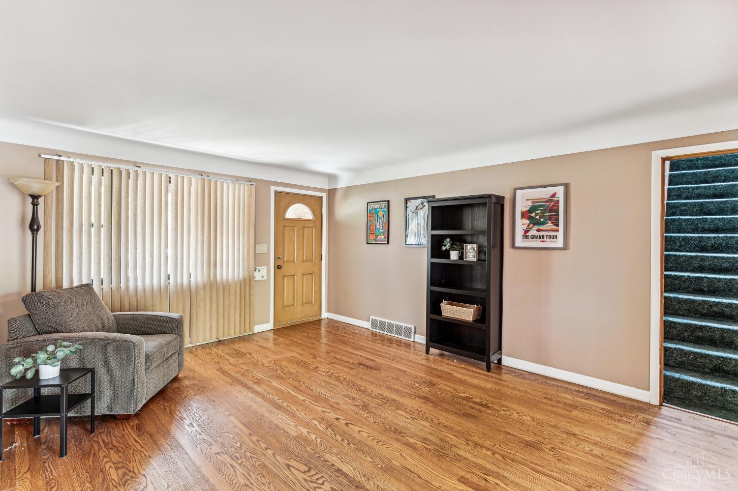 3420 Dolomar Drive
