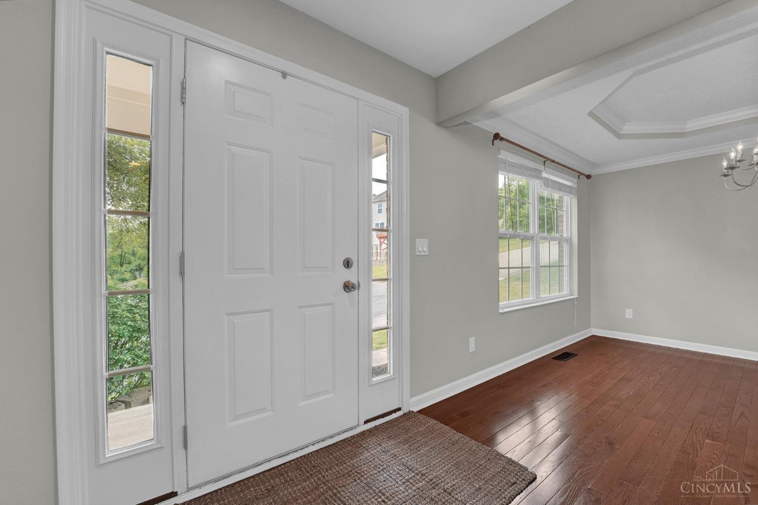 5165 Leslies Woods Court