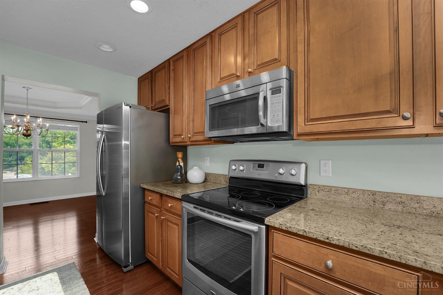 5165 Leslies Woods Court