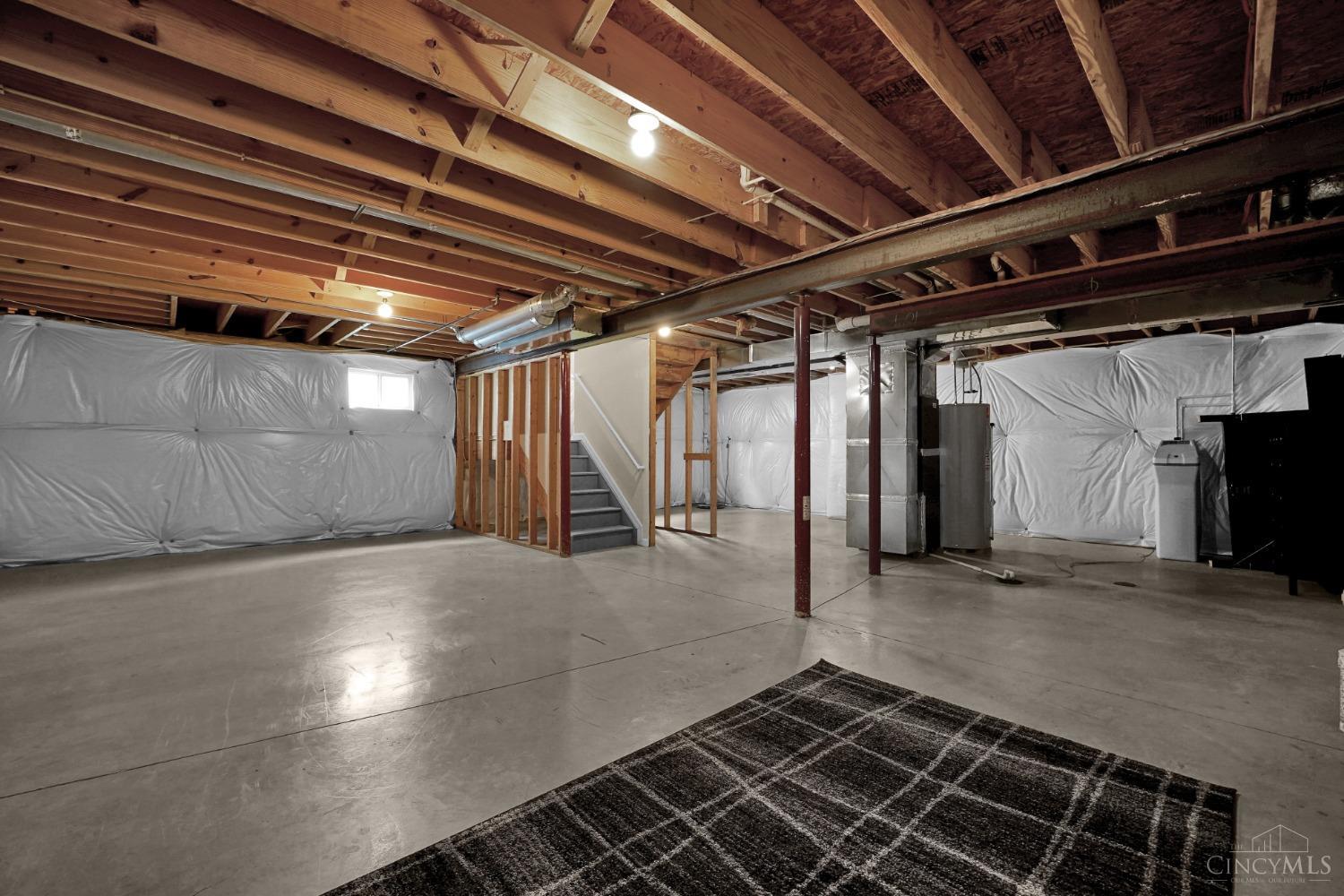 5165 Leslies Woods Court