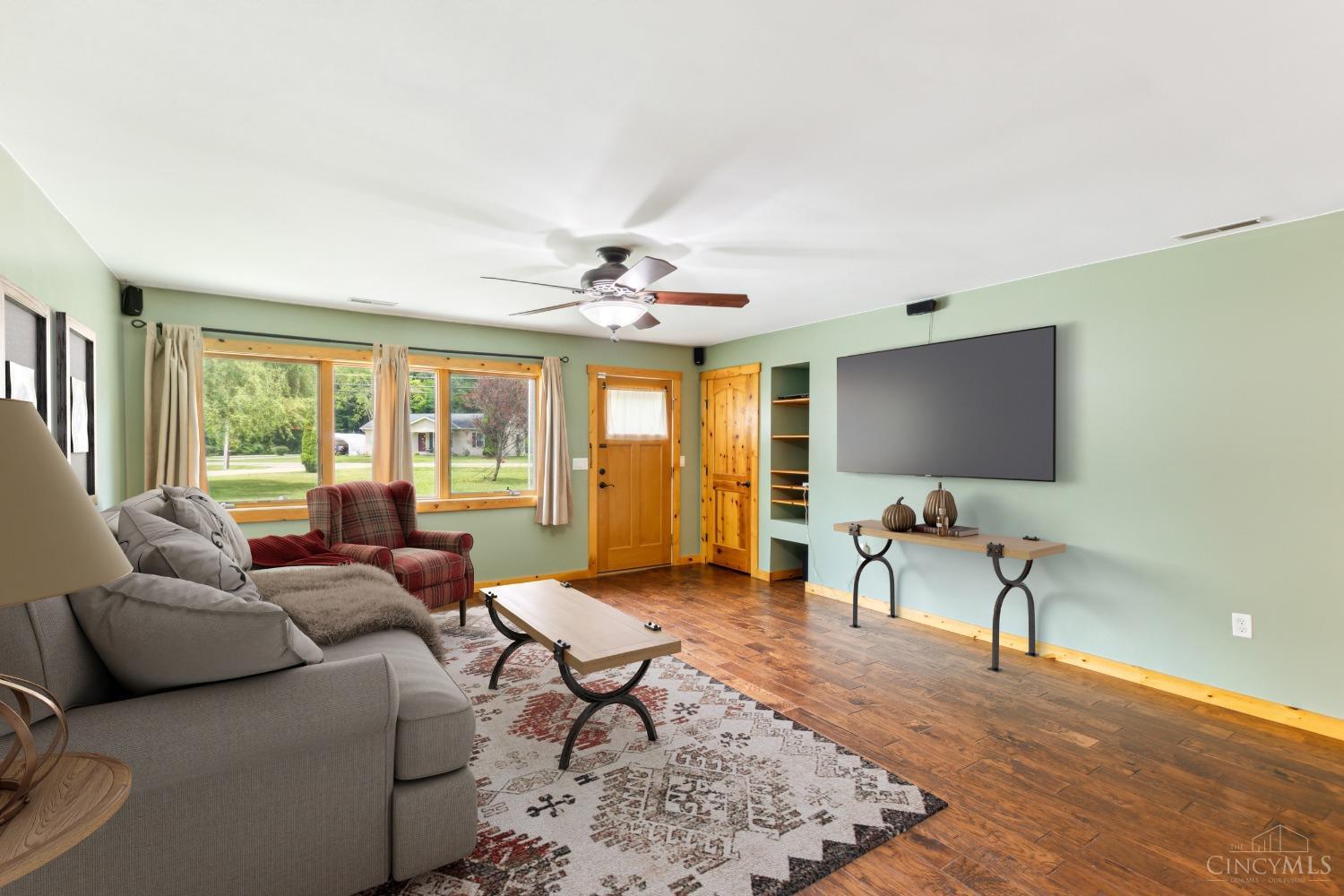 5949 Deerfield Road