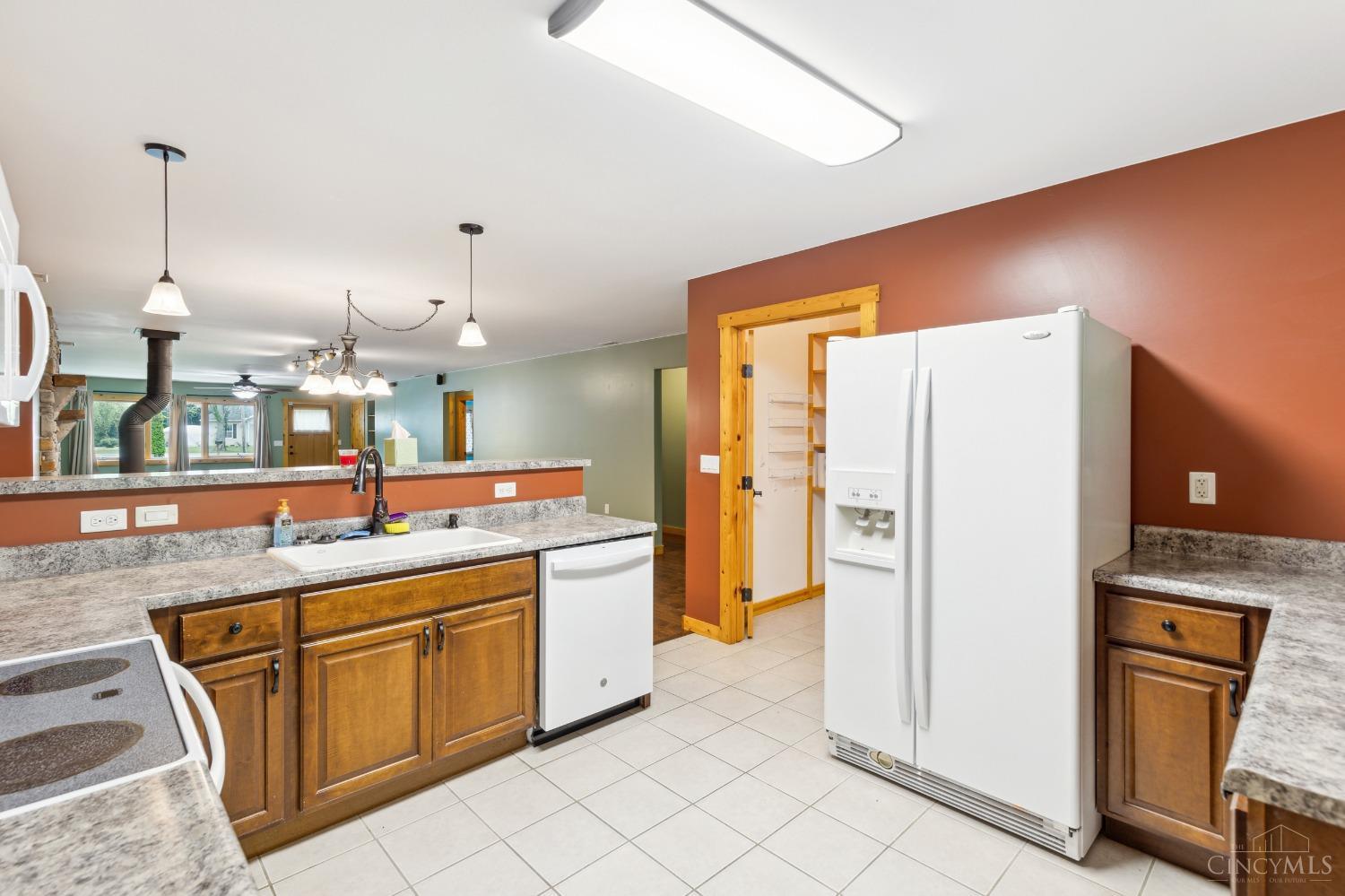 5949 Deerfield Road
