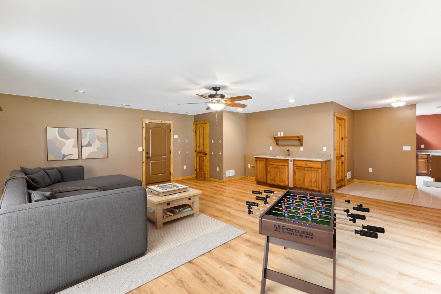 5949 Deerfield Road