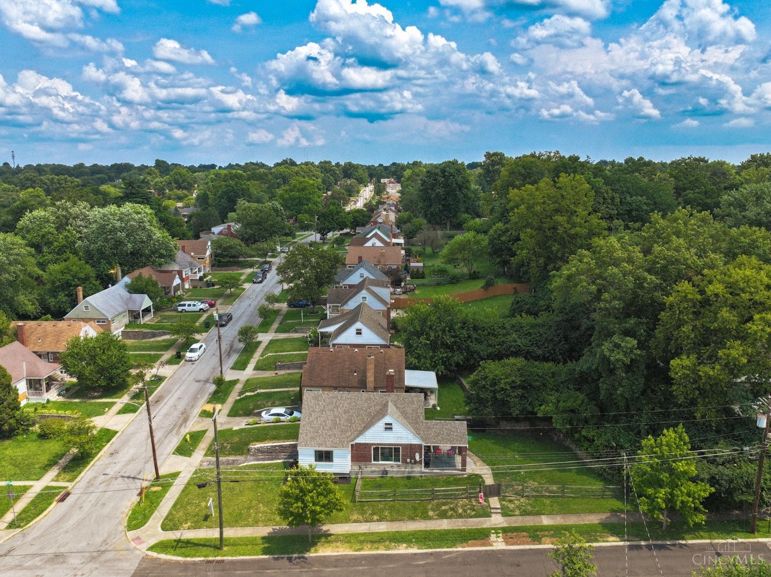 1094 Alcliff Lane