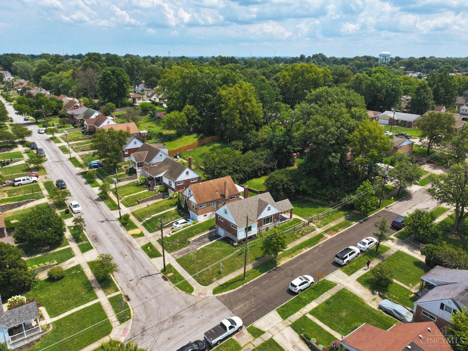 1094 Alcliff Lane