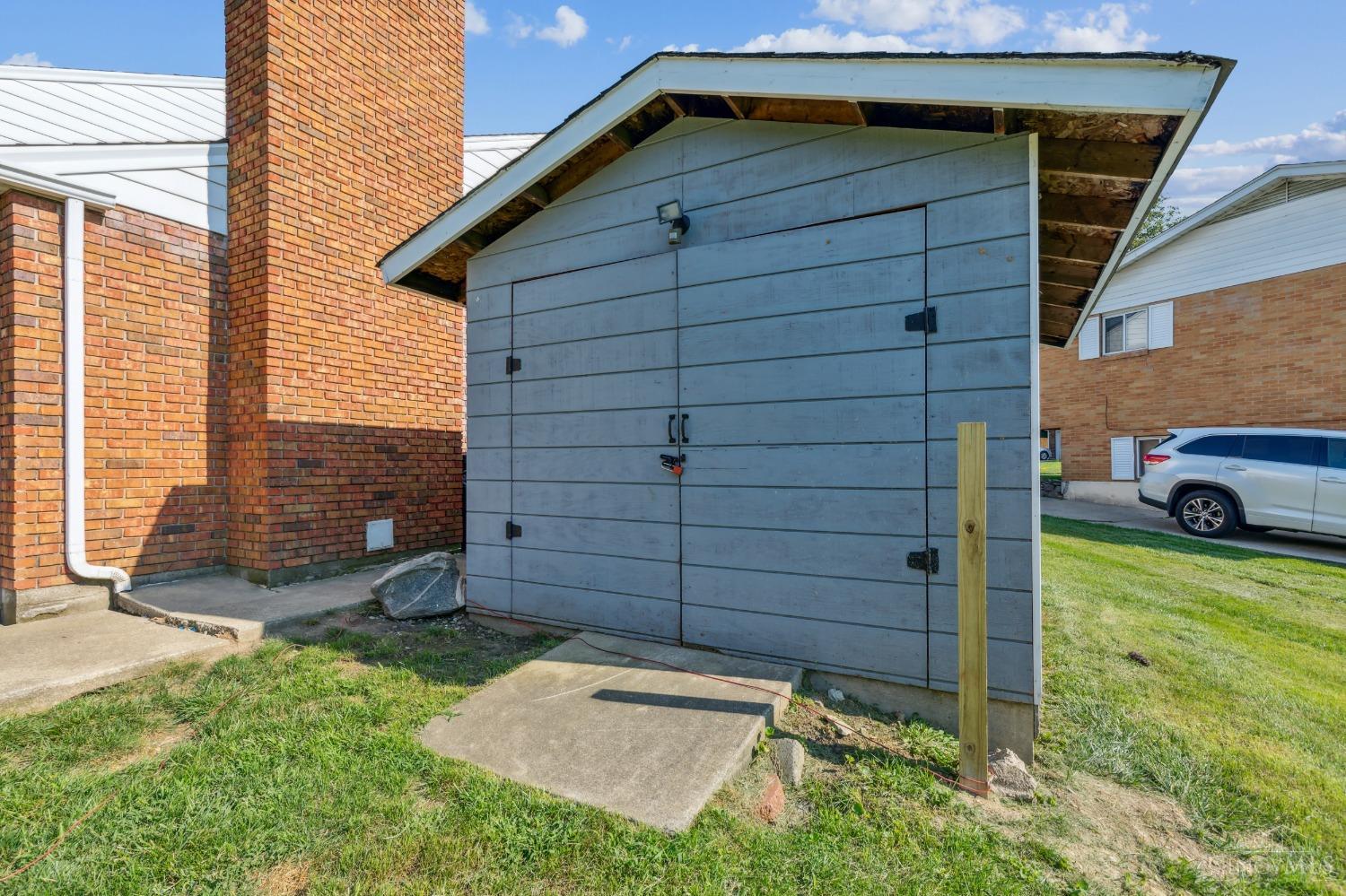 1305 Carlwood Drive