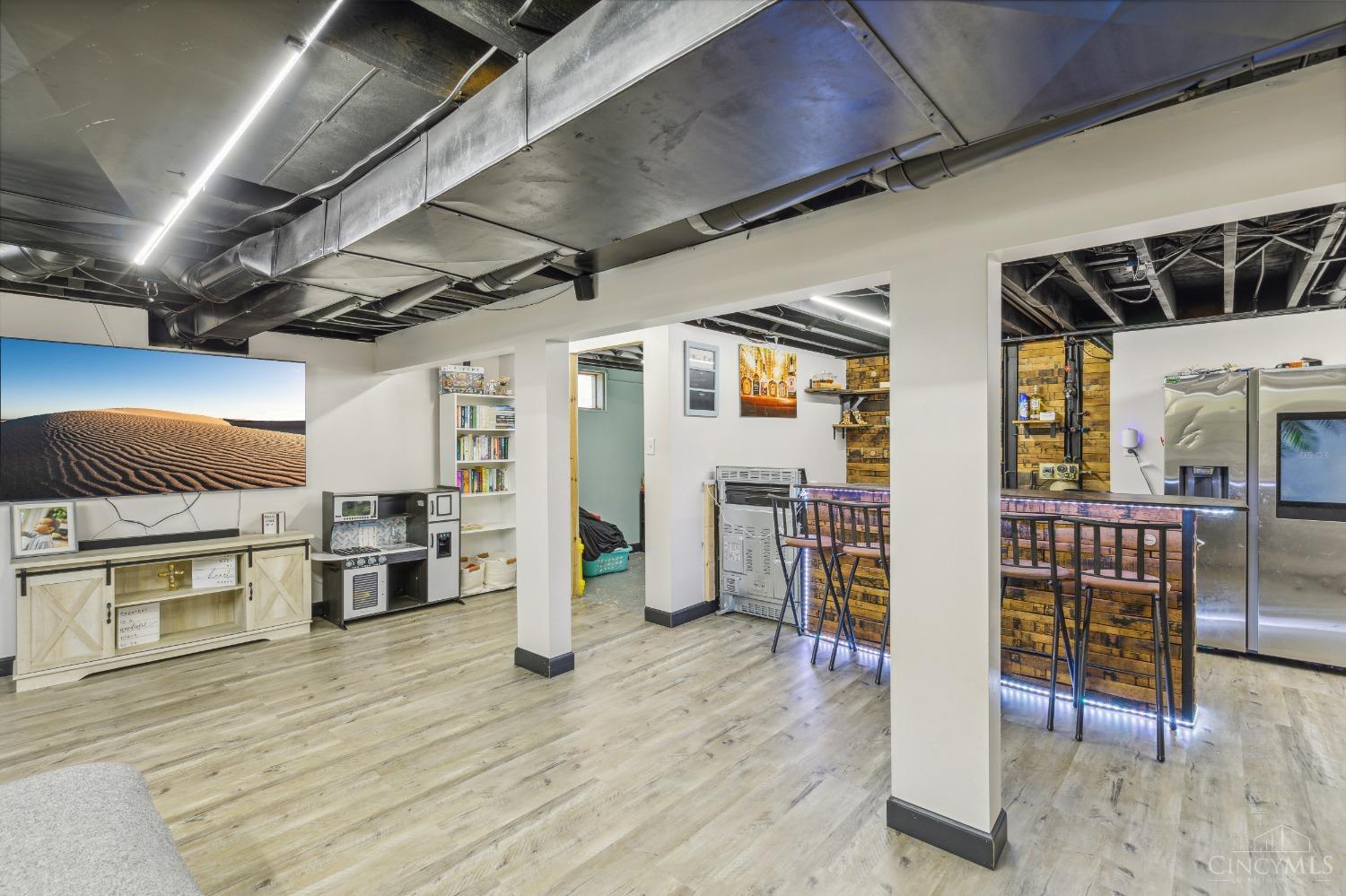 1305 Carlwood Drive