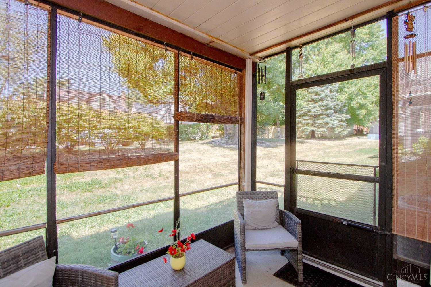 3973 School Section Road 17